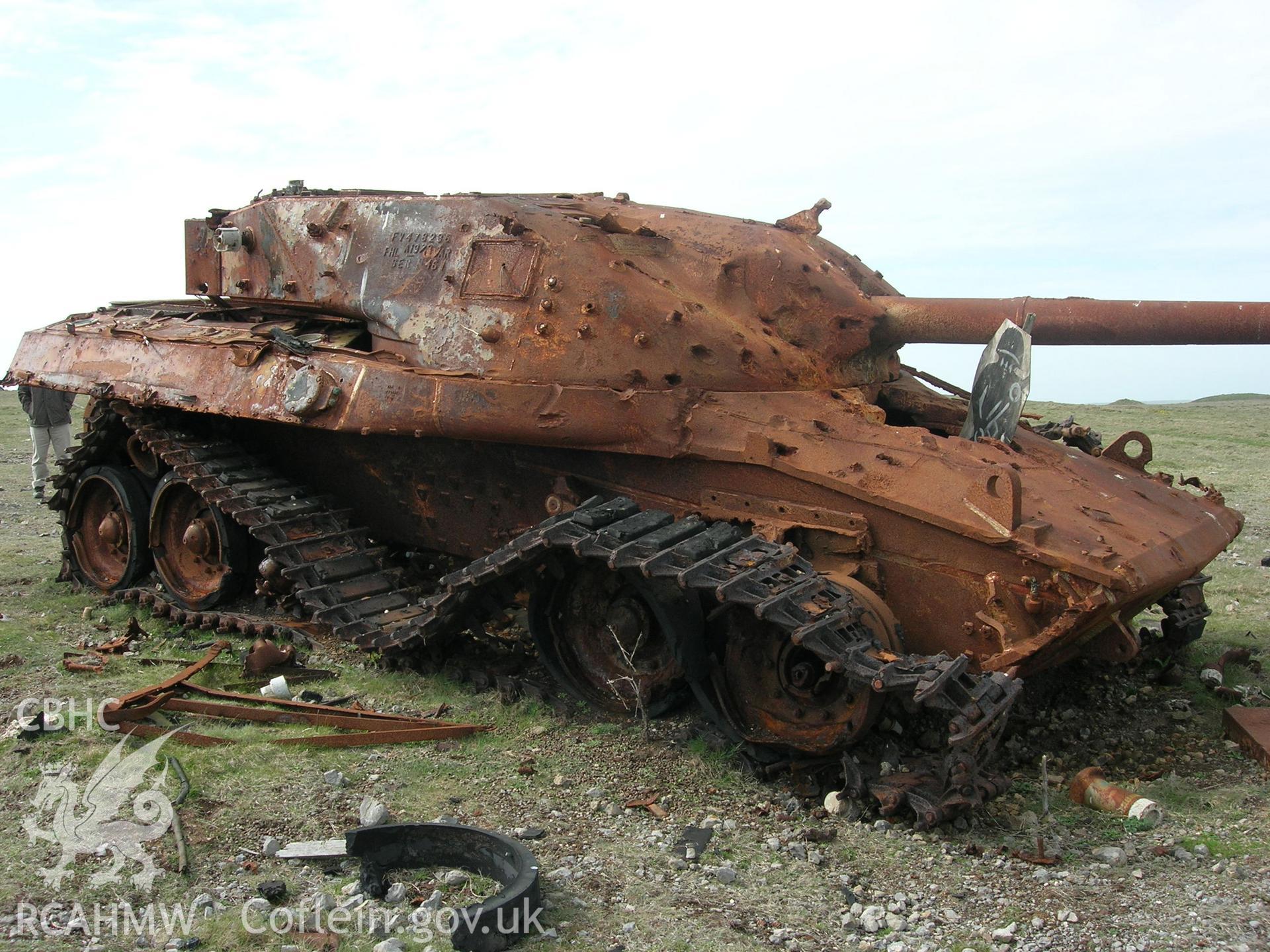 Tank 1 with infantry man target