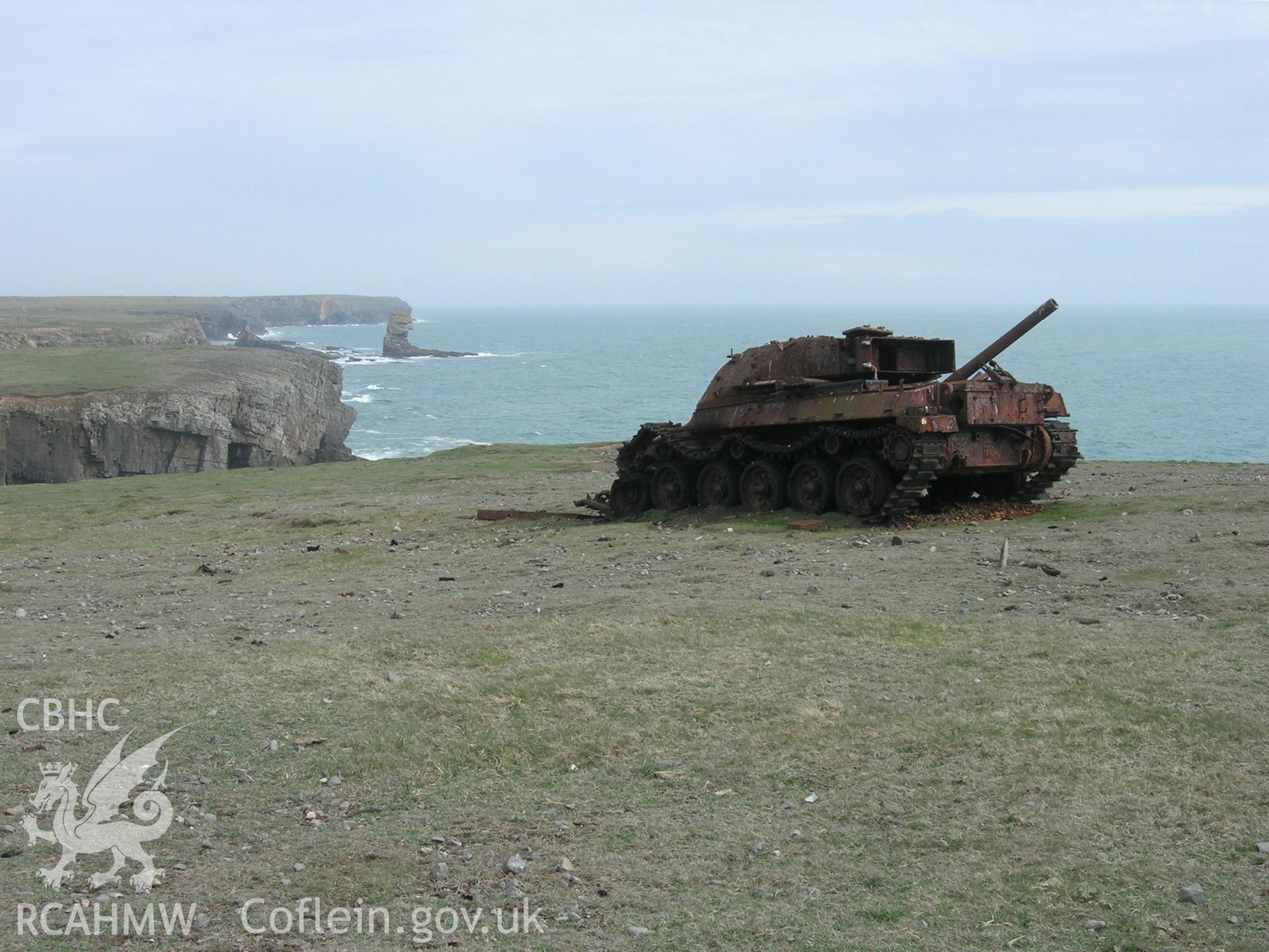 Tank 2 with view towards Pen-y-holt Stack
