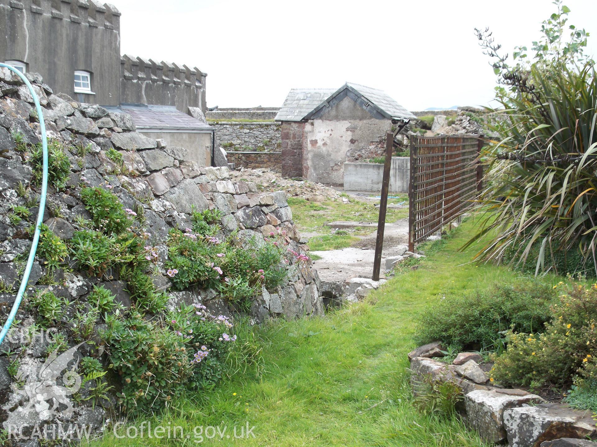 Gap in inner defensive wall made to accommodate more modern additions now removed