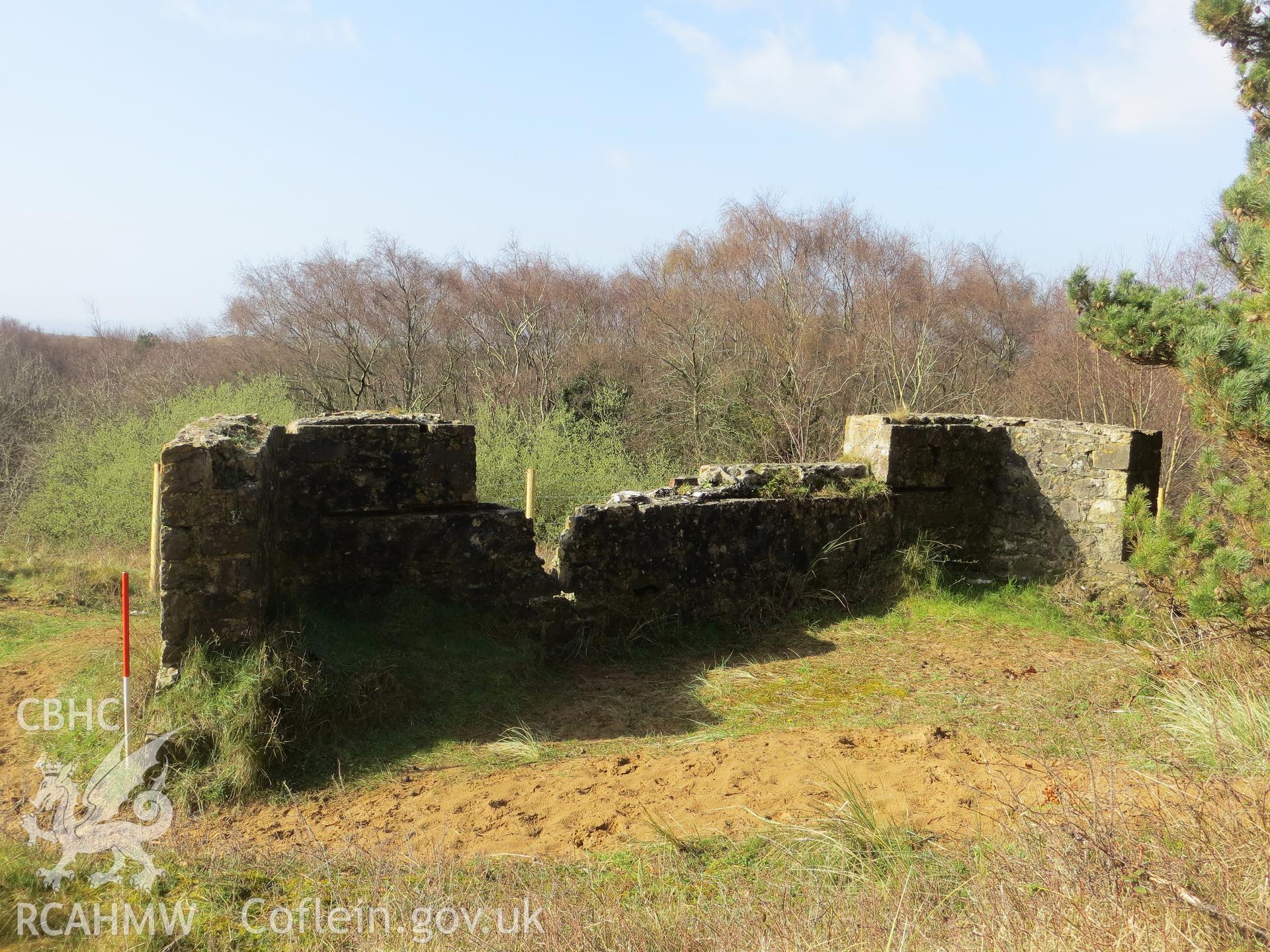Remains of markers' hut viewed from the north-east; 1m scale.