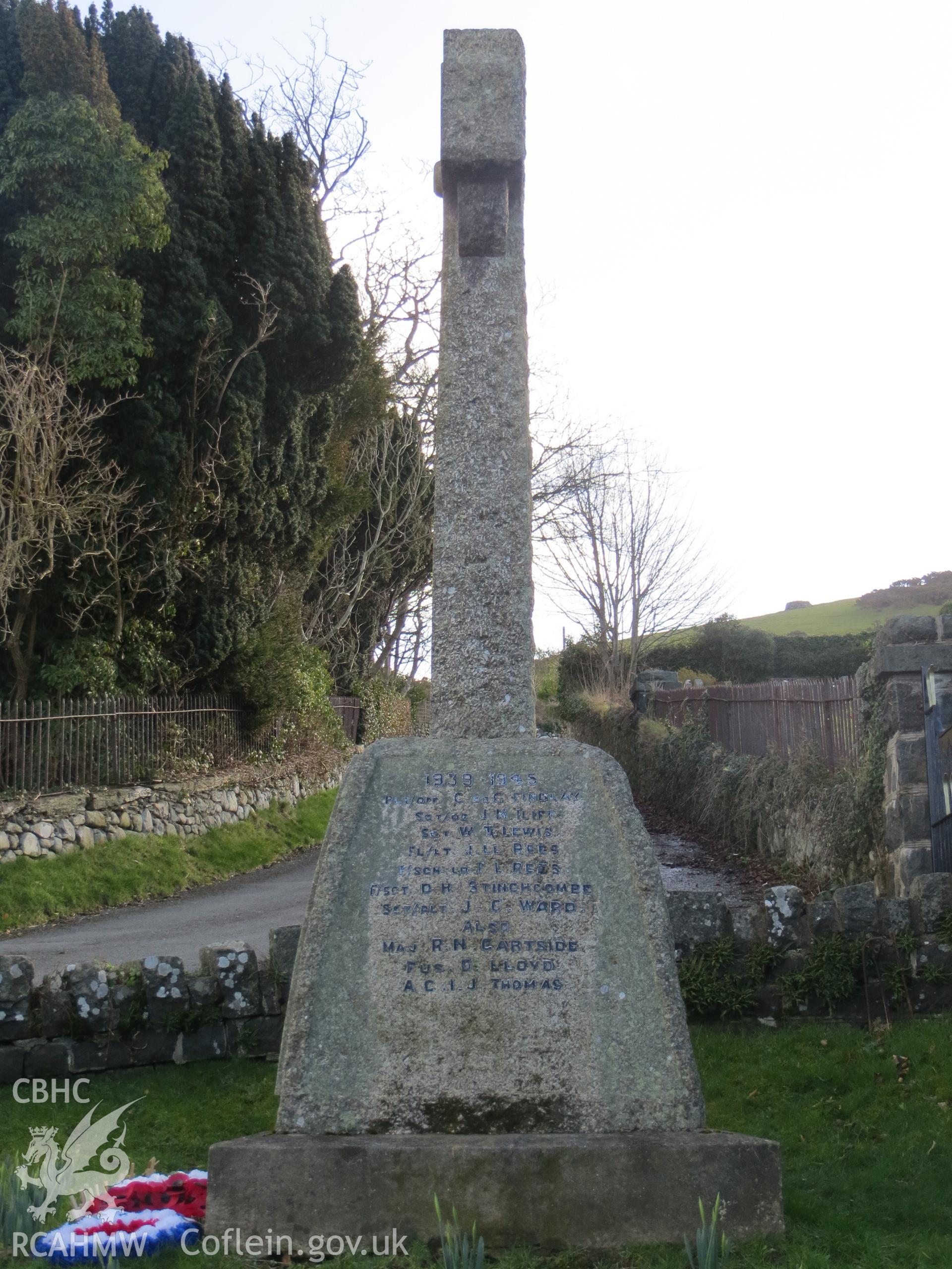 Monument from the north-west.