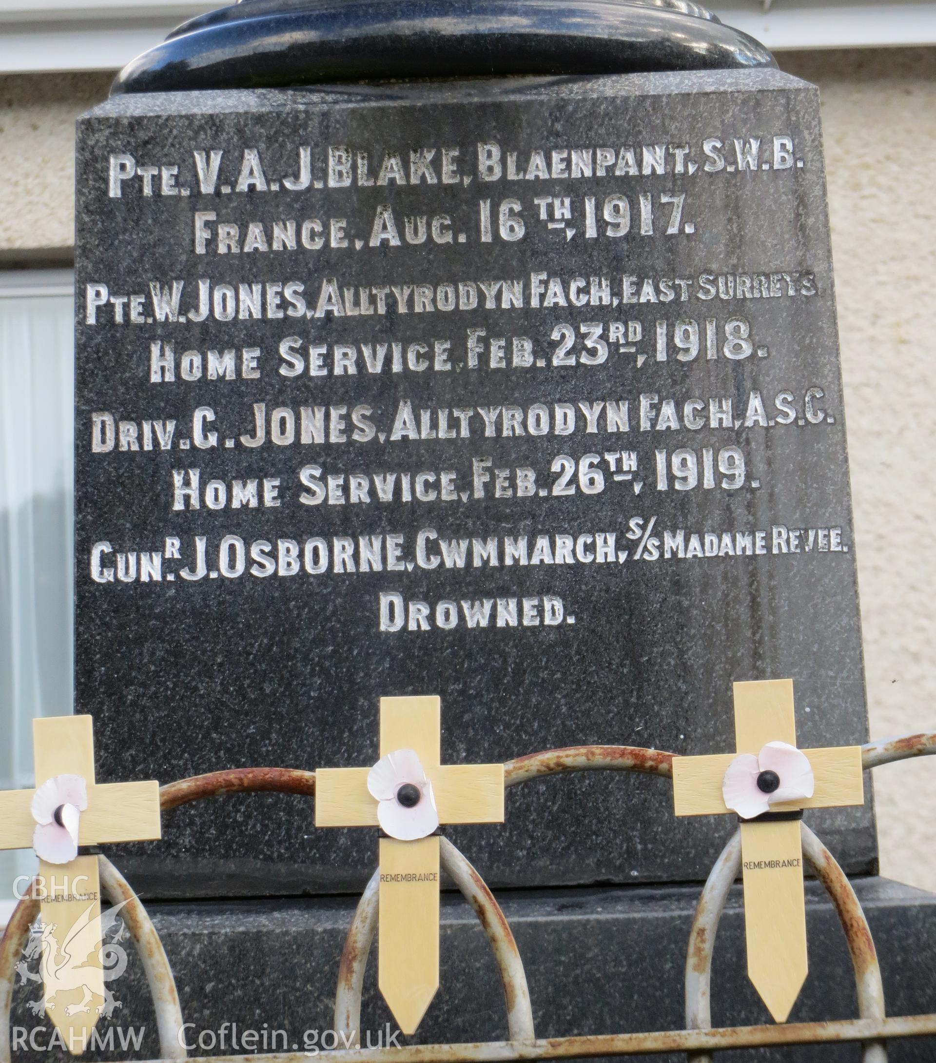 North-west face memorial inscription.