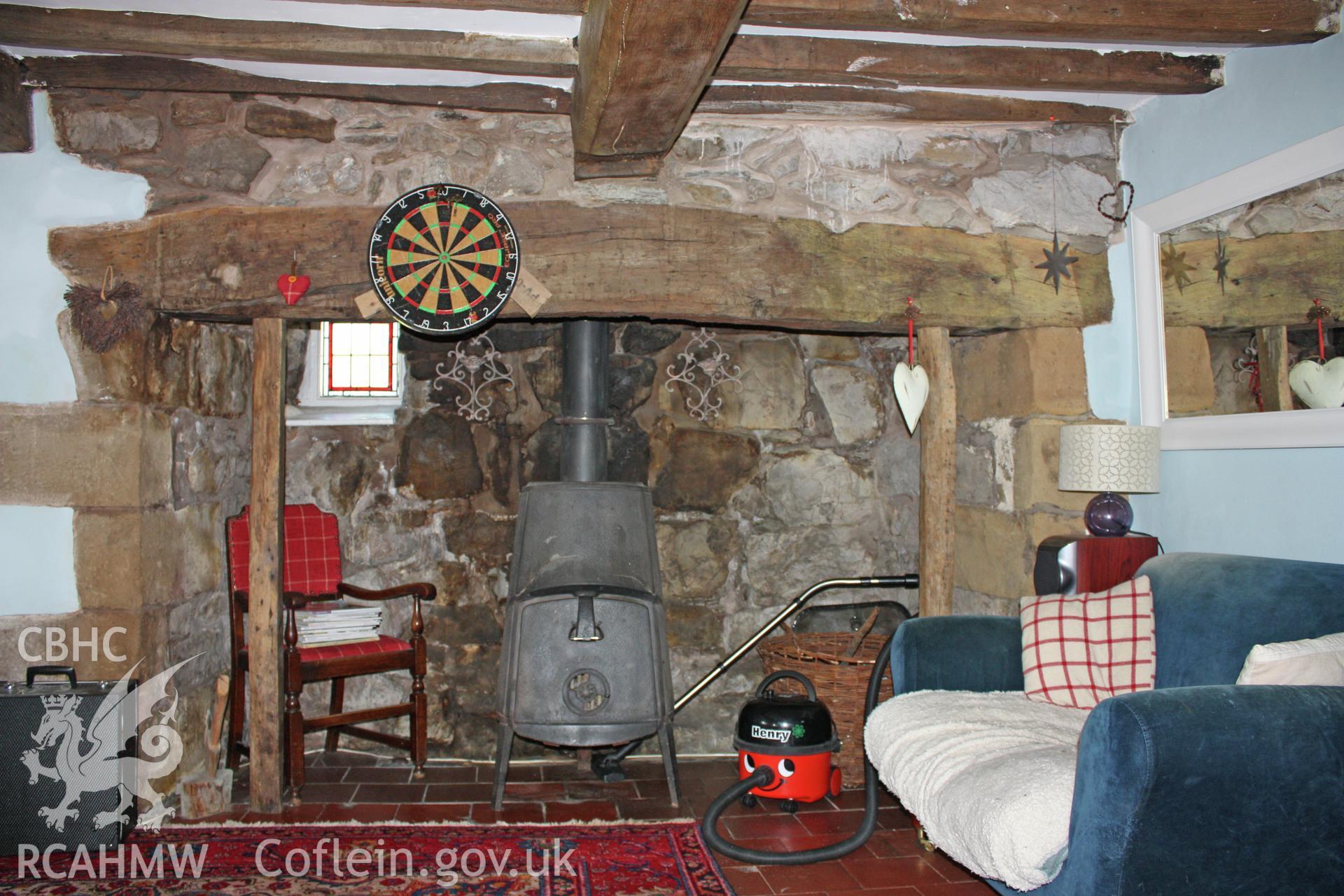 Hall/kitchen fireplace