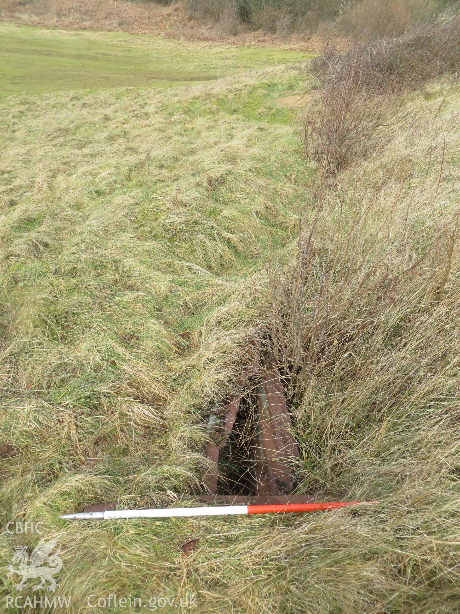 Line of slit trench; 1m scale.