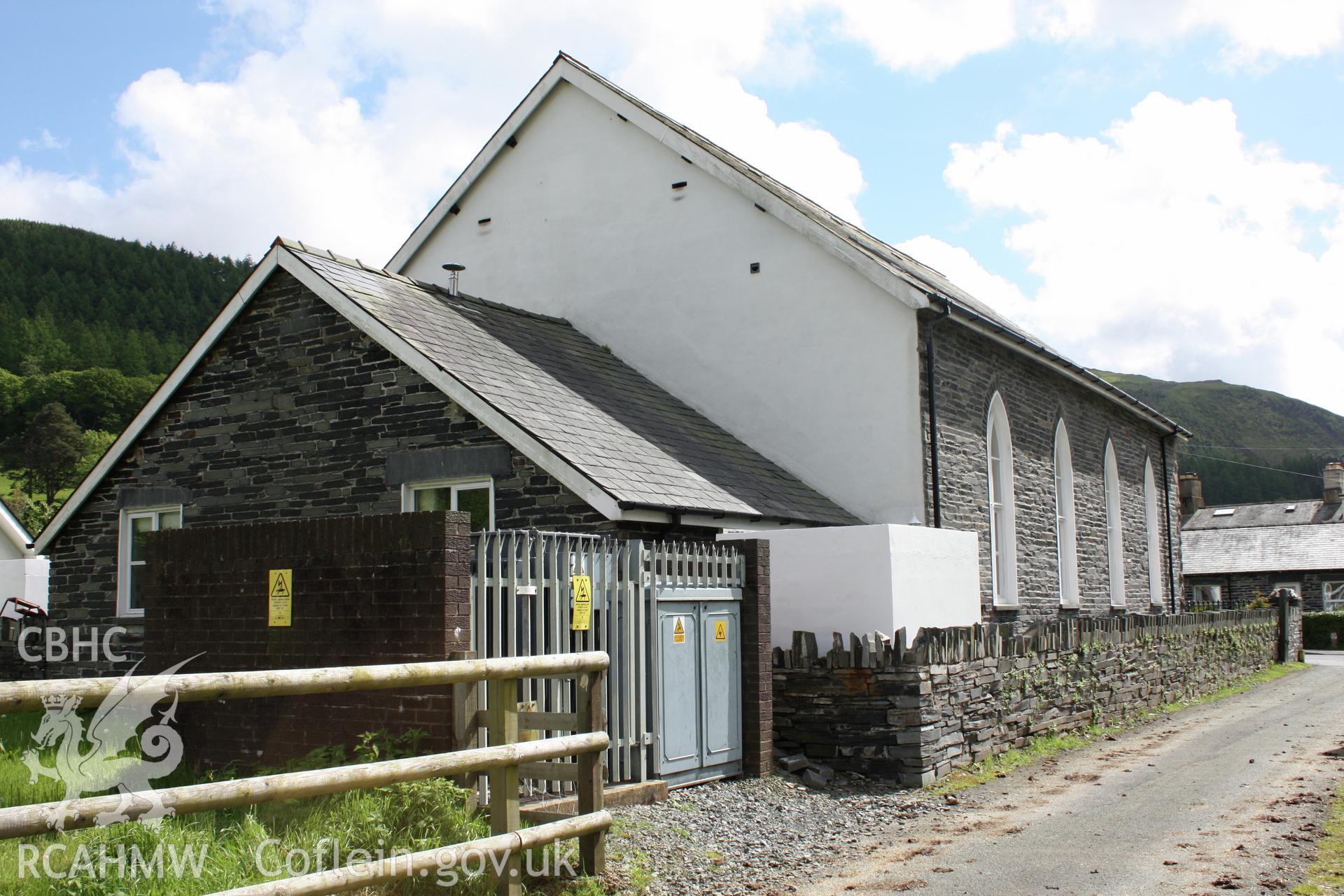 Cwrt Independent chapel viewed from north-east