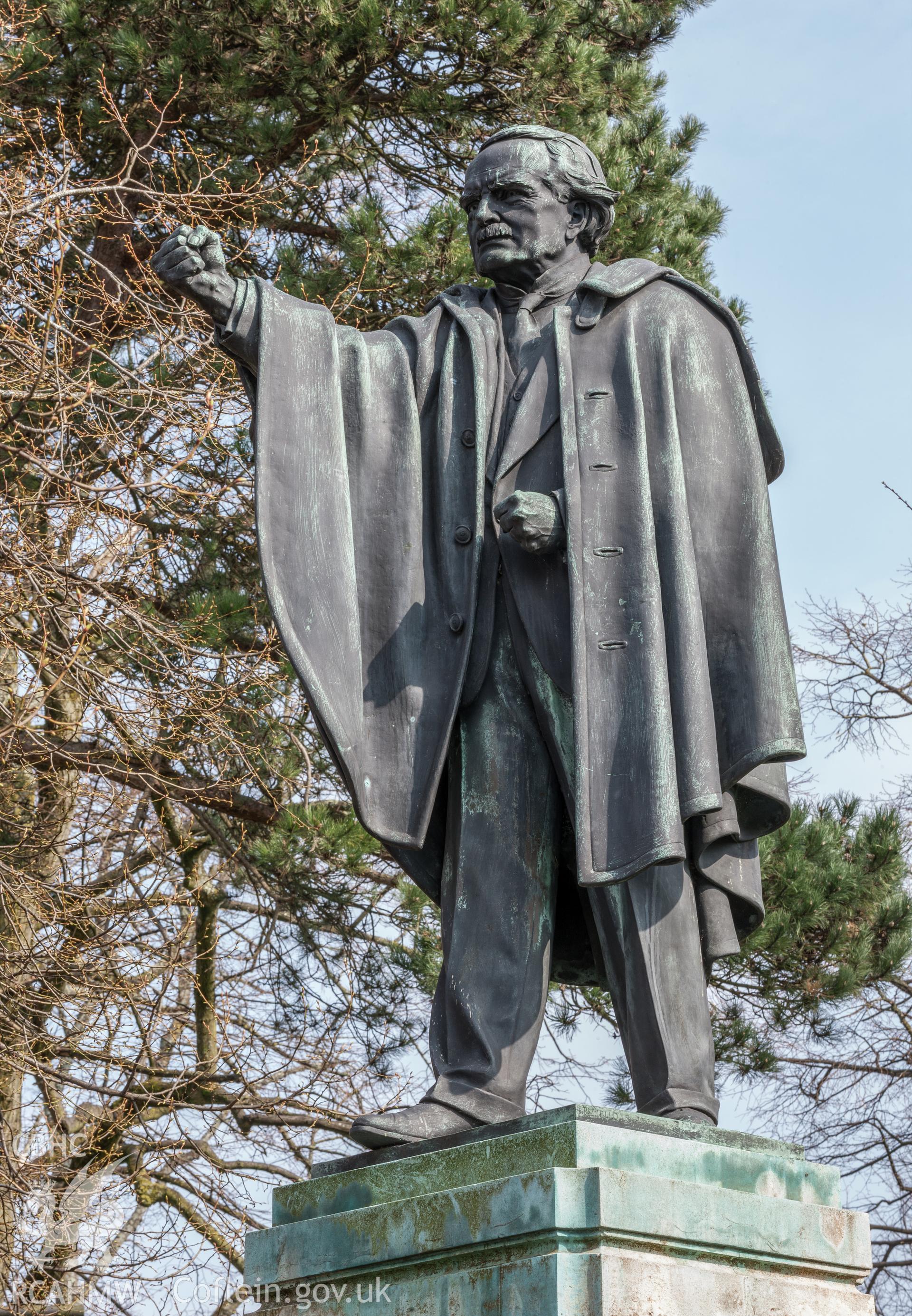 Statue of David Lloyd George
