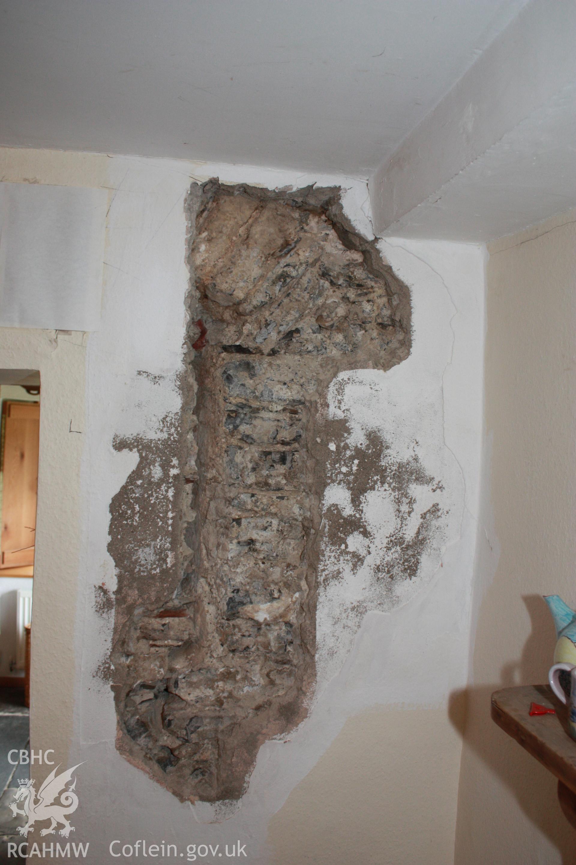 Loop-hole (blocked) in cross-wing rear parlour.