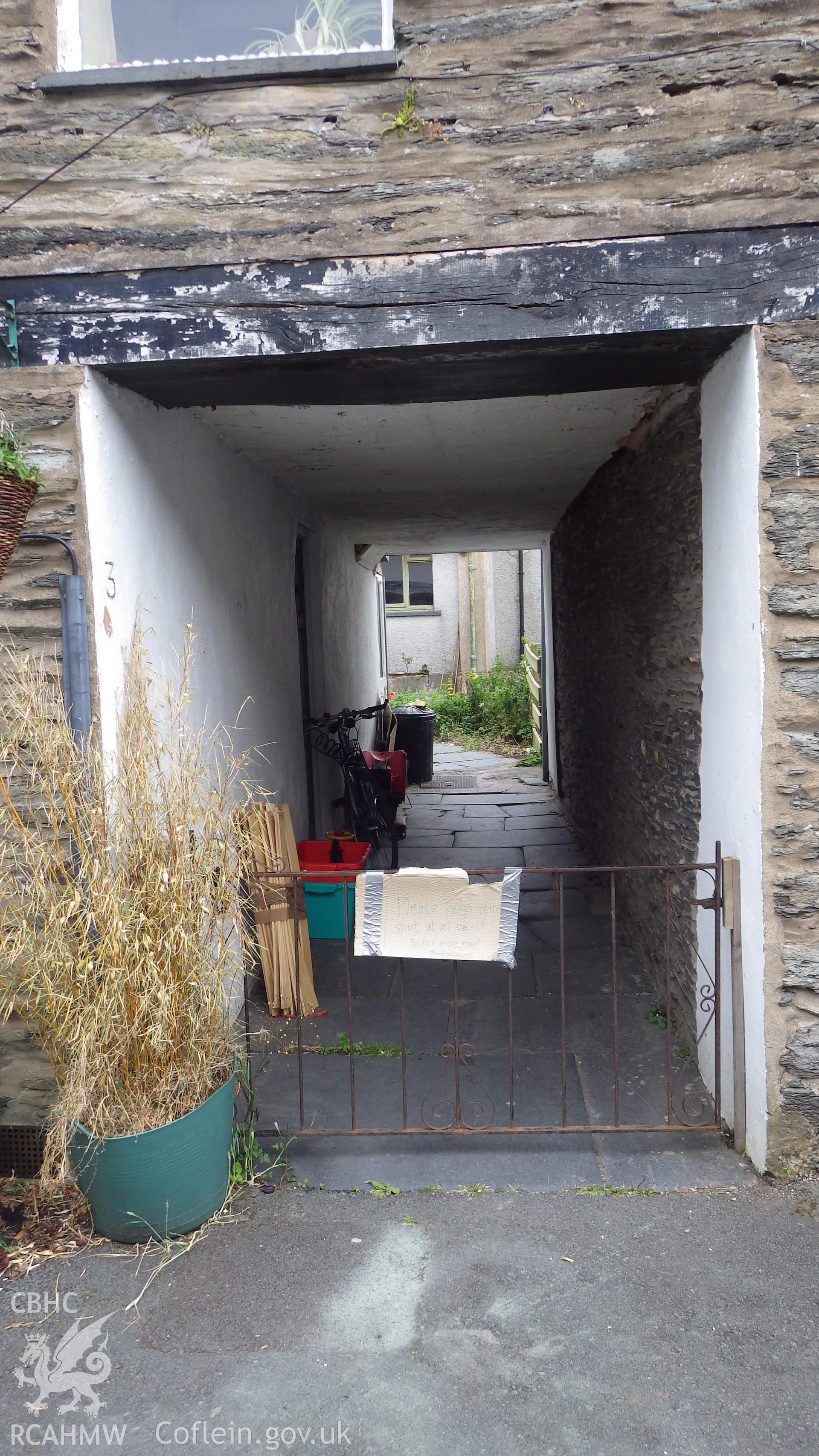 Entrance passage to Vane Hall from Vane Hall Place