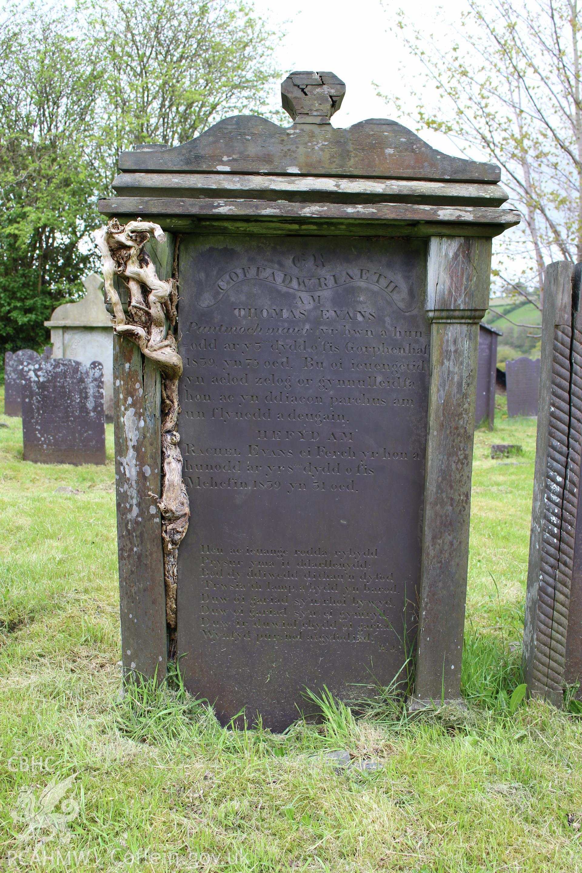 Gravestone of Thomas & Rachel Evans