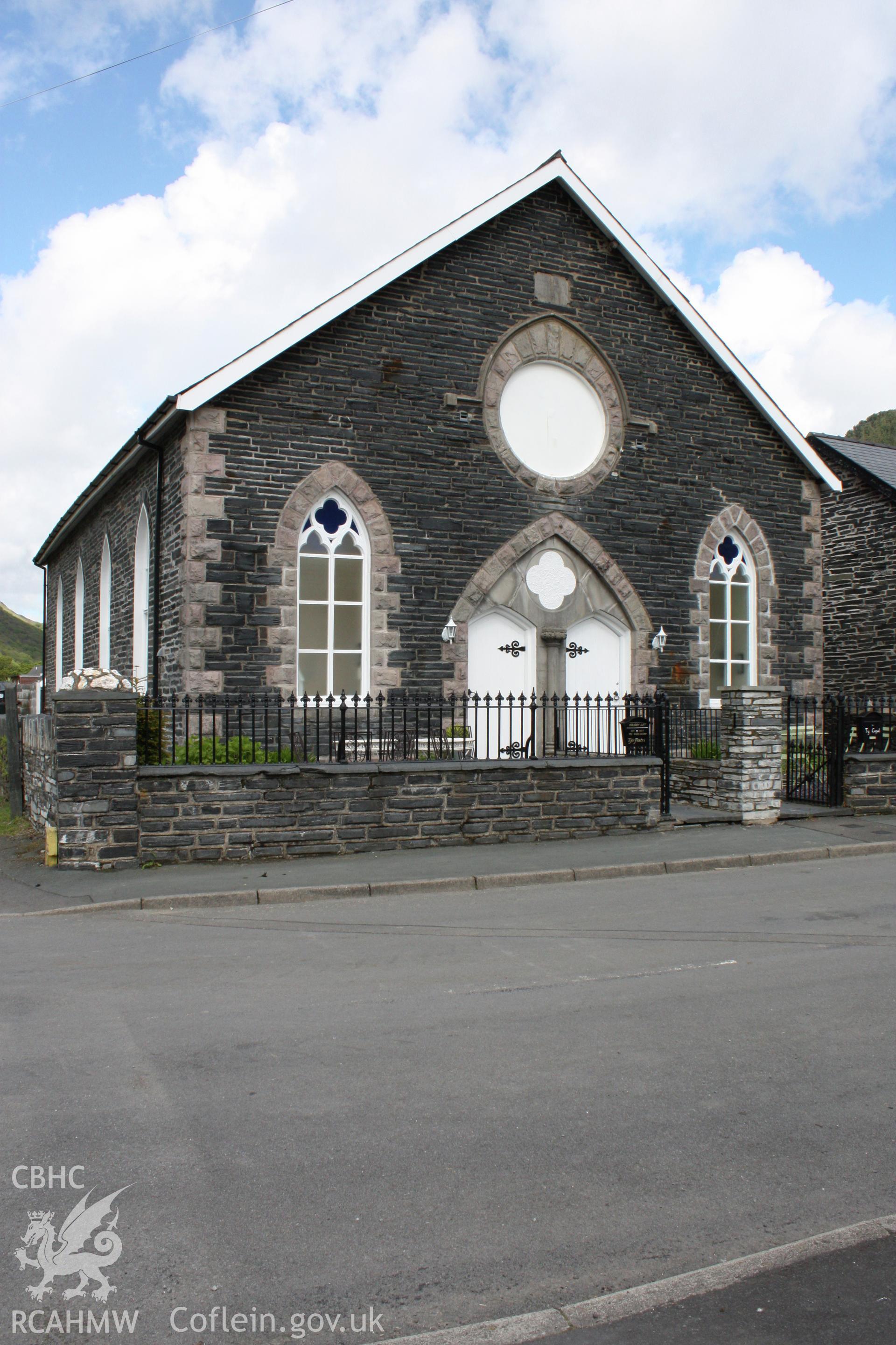 Cwrt Independent chapel viewed from west