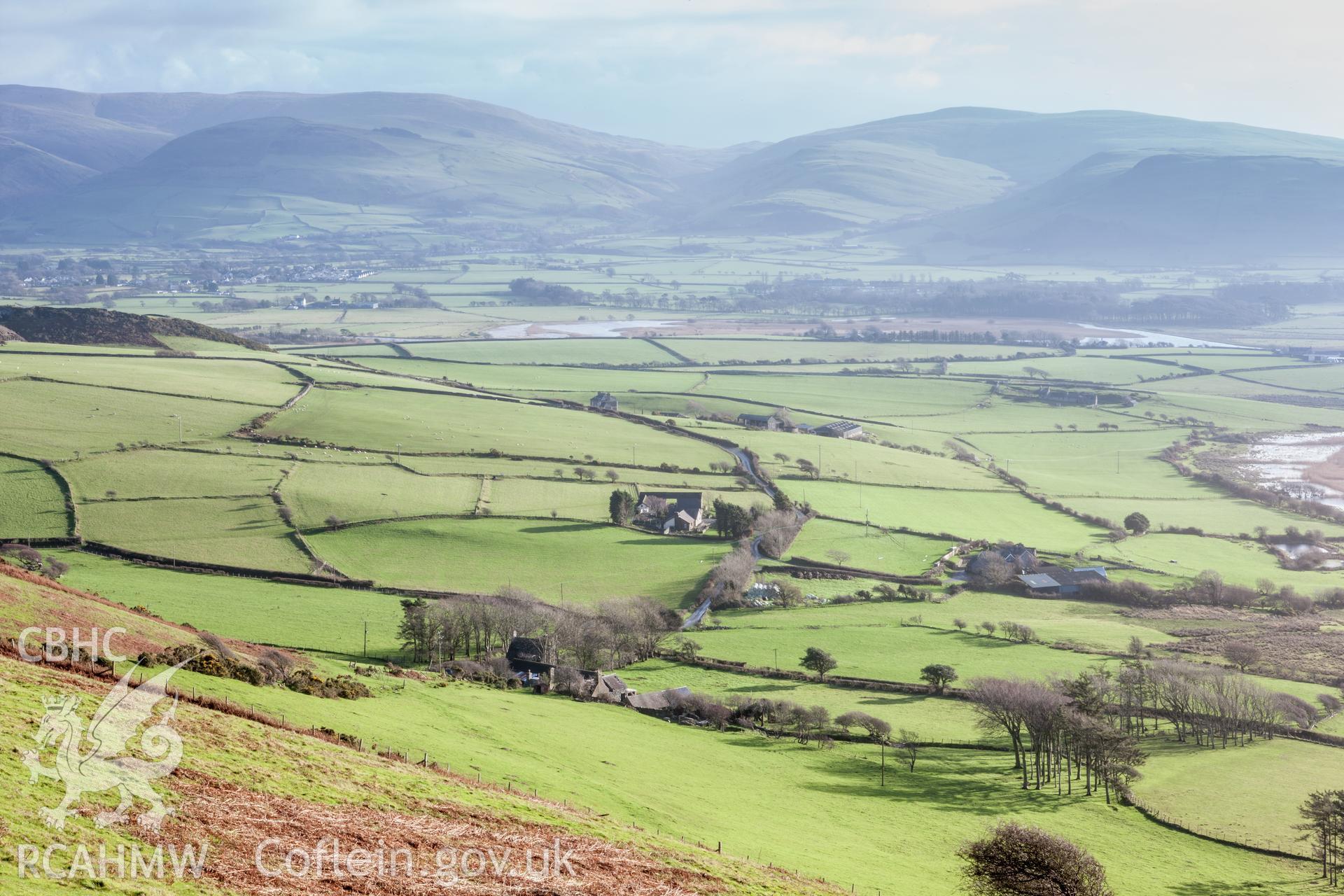 Distant view from the northwest, farm in left centre foreground
