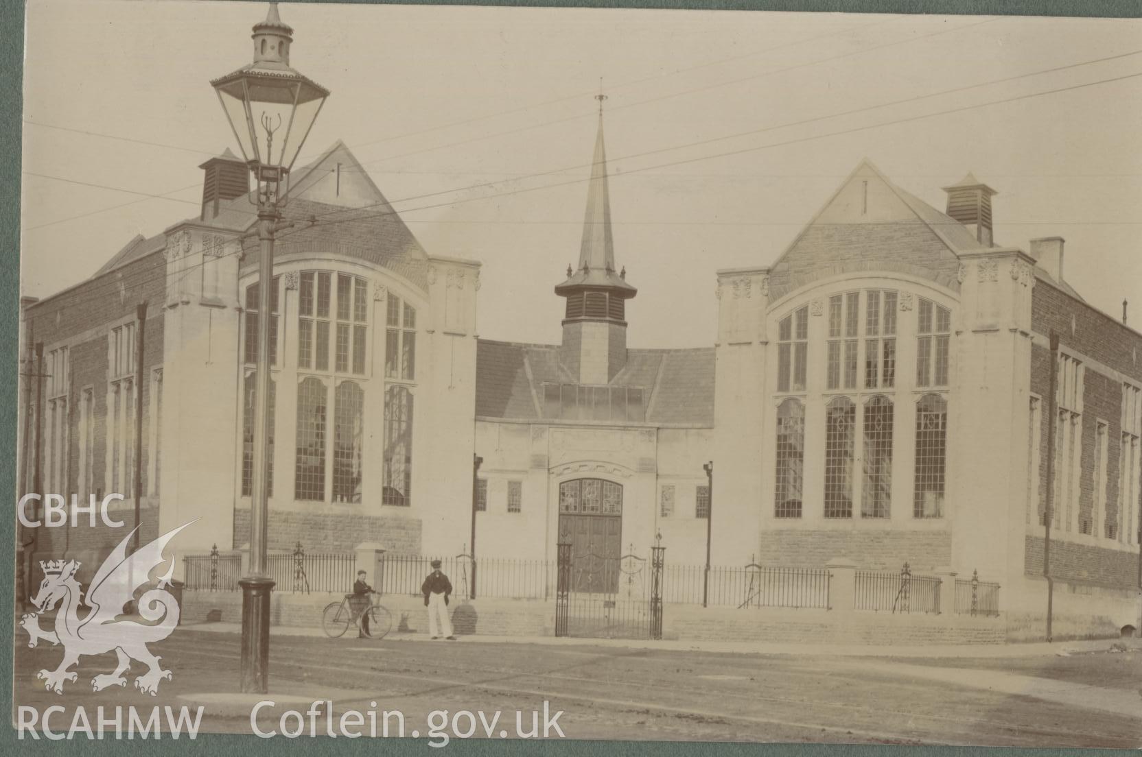 Black and white photograph showing the front exterior of Cathays Public Library, Cardiff.