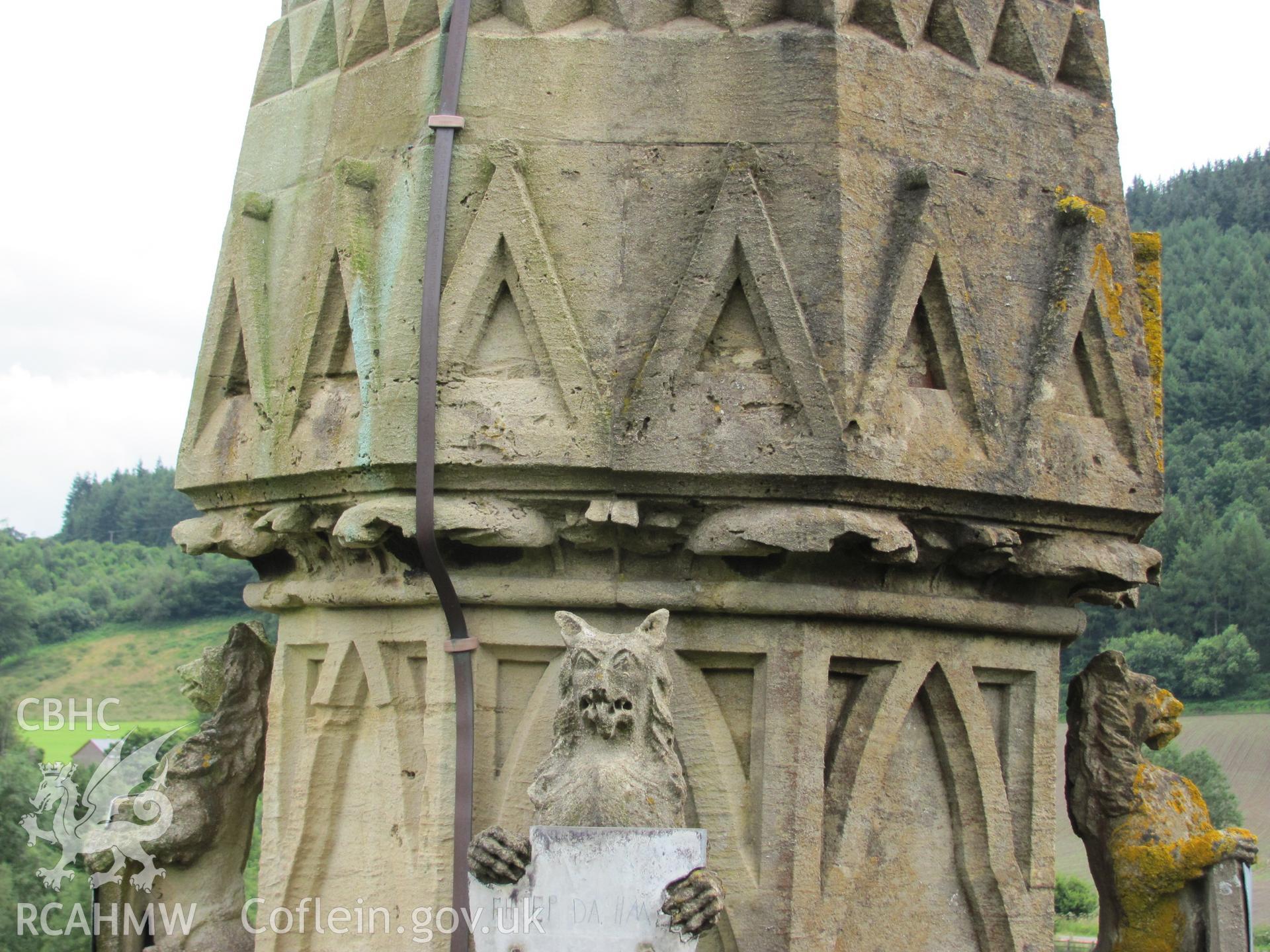 Detail of the north side of the memorial.