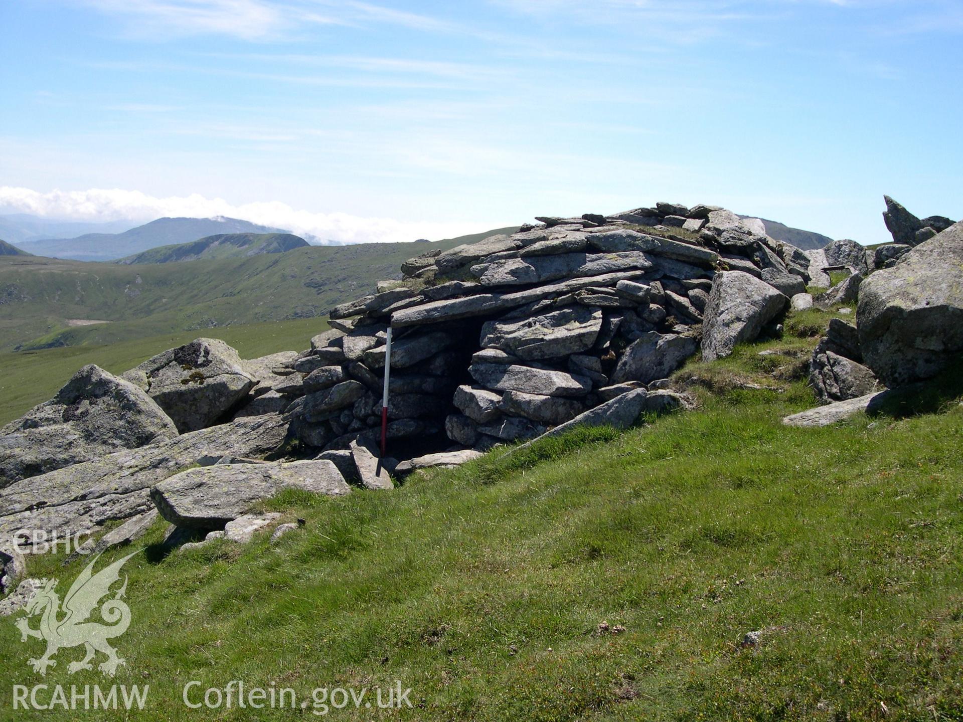 Digital photograph of Foel-fras Shelter I from the West. Taken on 16/06/04 by A. Lane during the Eastern Snowdonia (Central) Upland Survey.