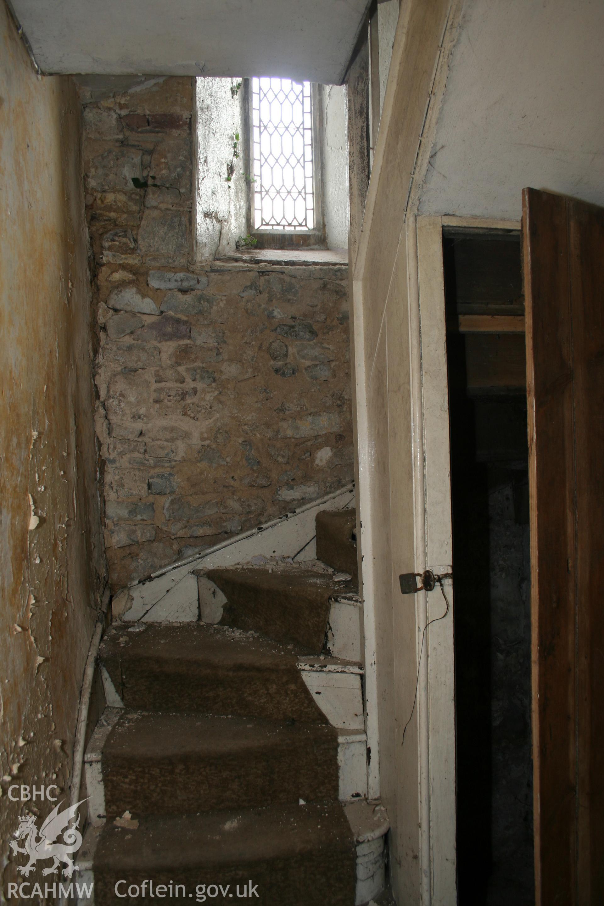 One of 5 views of the ground floor hallway to stairs