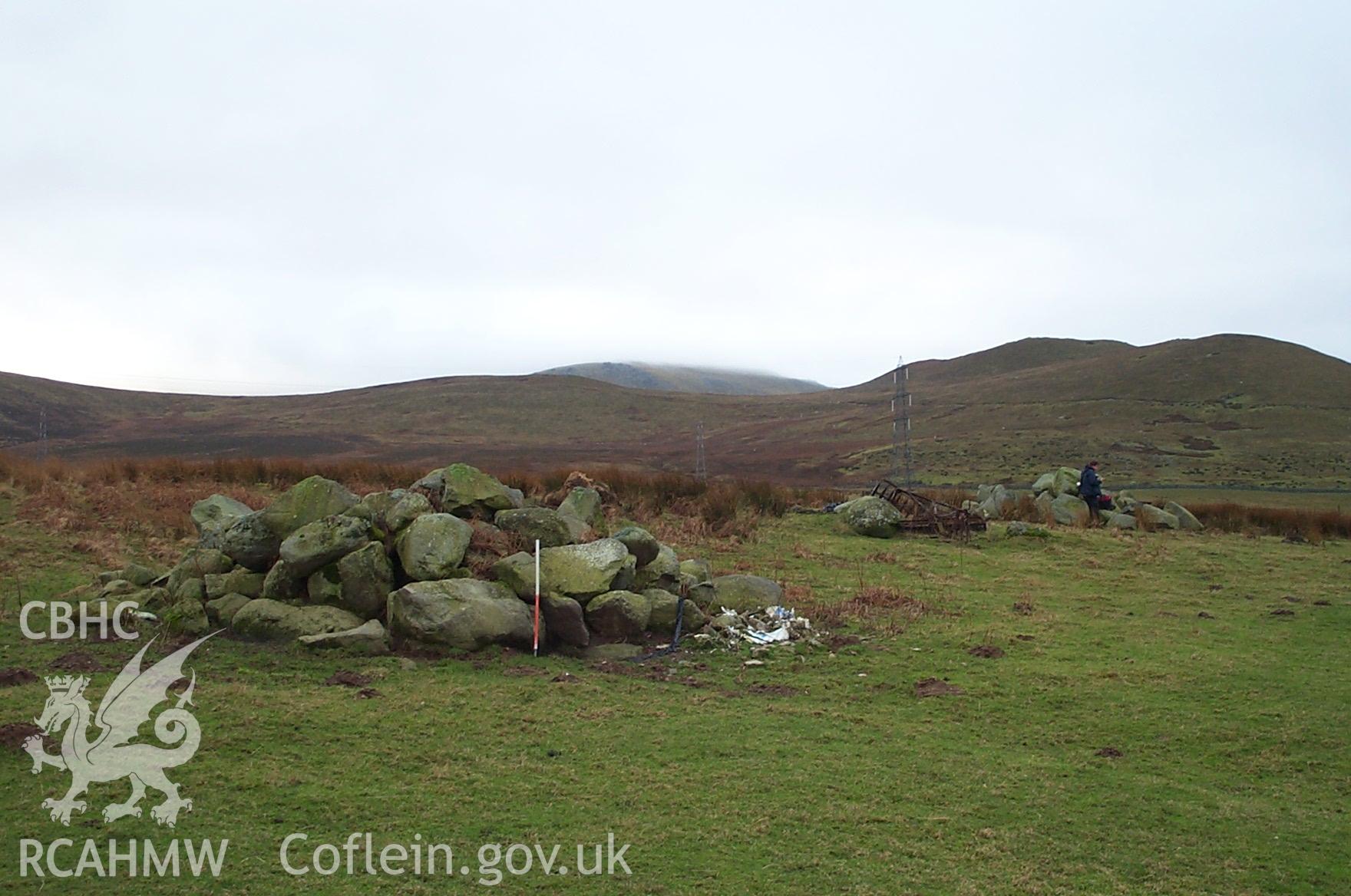 Digital photograph of Ffridd Fadog Clearance Cairn III from the South. Taken by P. Schofield on 21/01/2004 during the Eastern Snowdonia (North) Upland Survey.