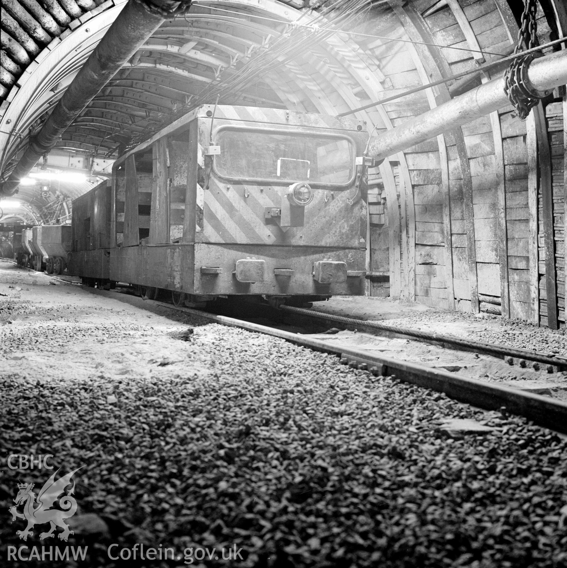 Rope hauled underground train (Cornwell ref: MV9). NA/GEN/90/047e