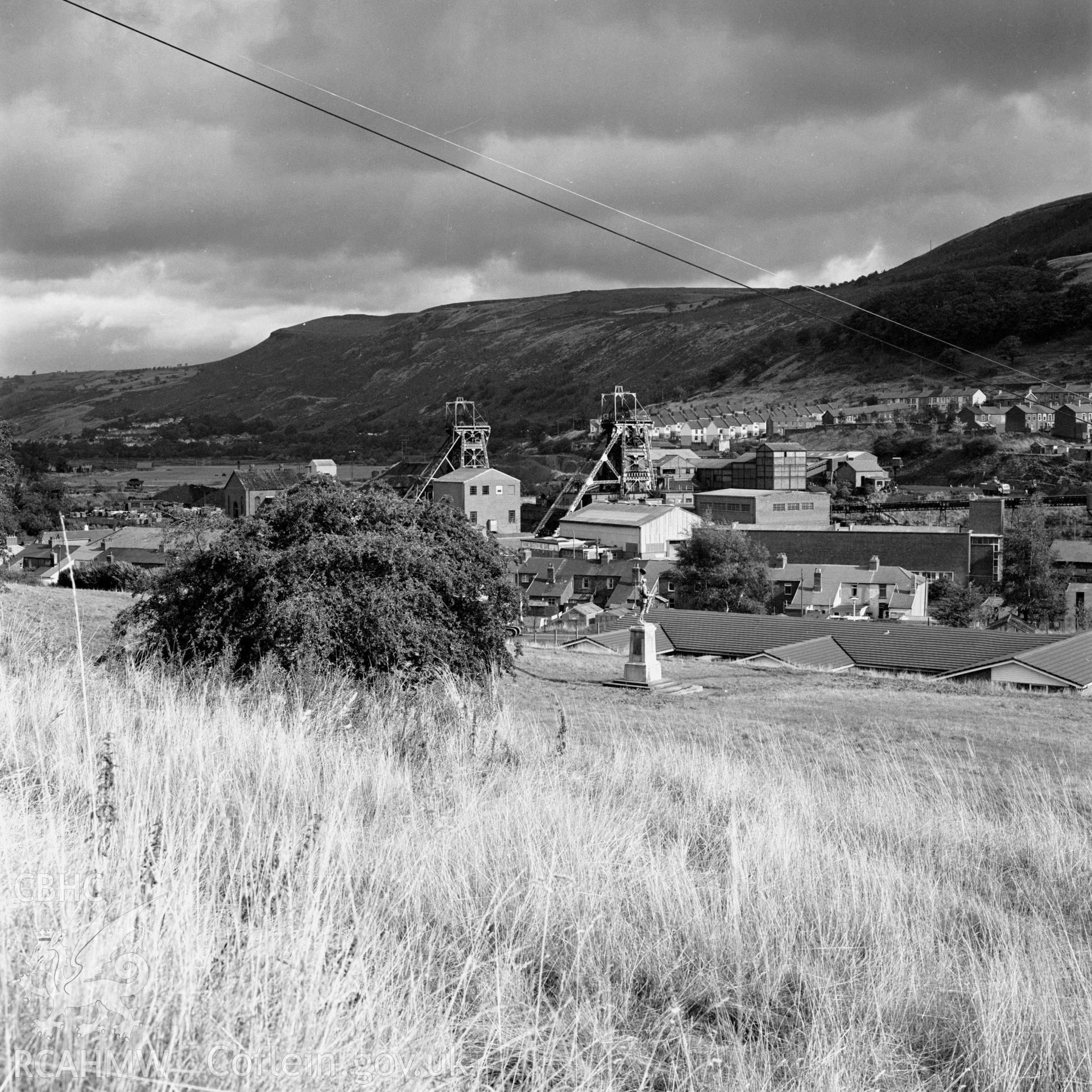 General view. NA/GEN/90/047e