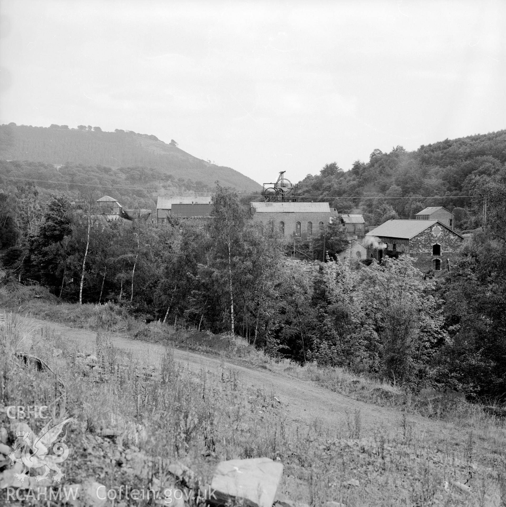 Celynen South Colliery. General view (Cornwell ref: 26). NA/MM/91/121e.