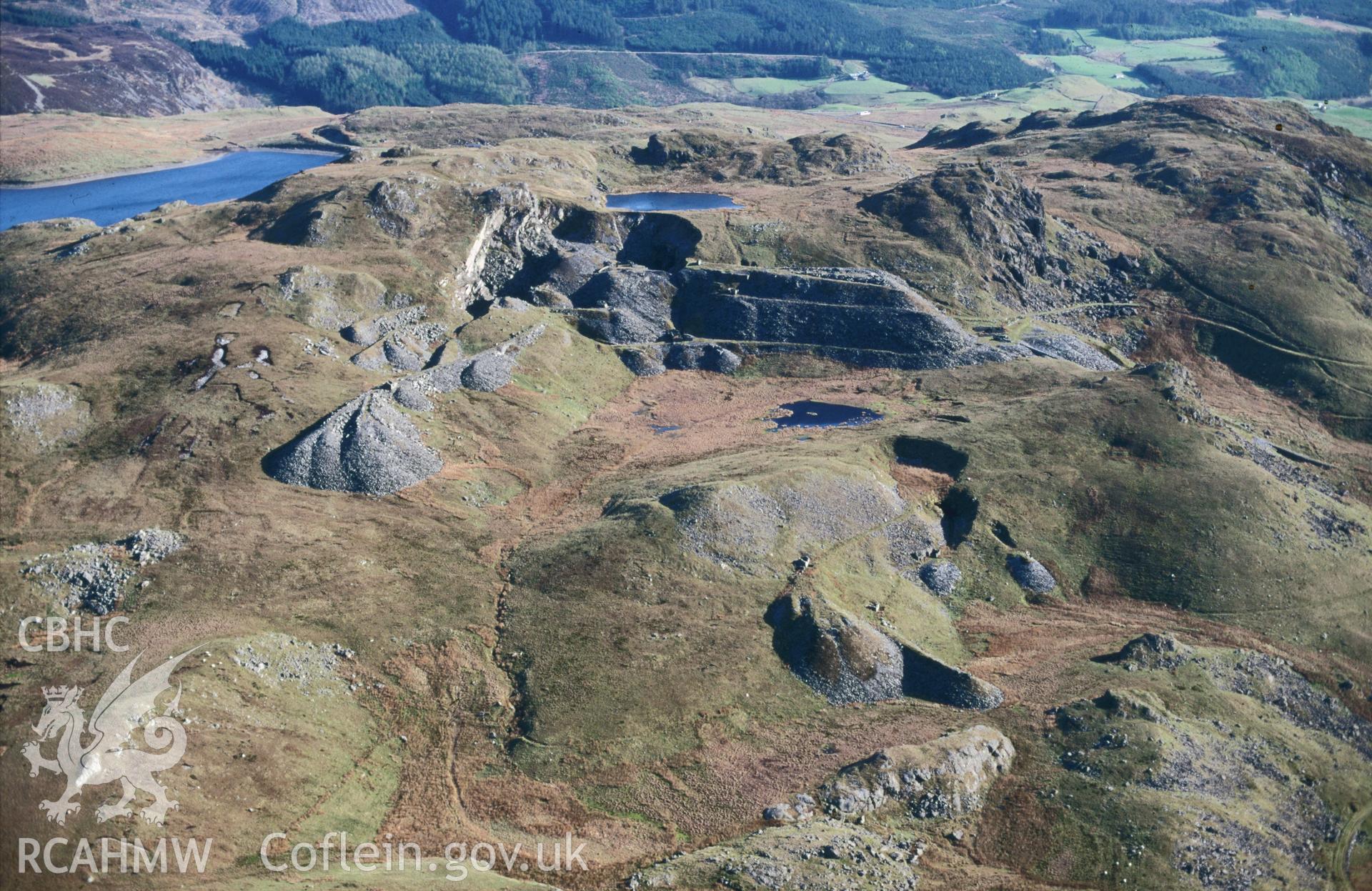 RCAHMW colour slide oblique aerial photograph of Drum Quarry, Ffestiniog, taken by C.R.Musson on the 06/05/1996