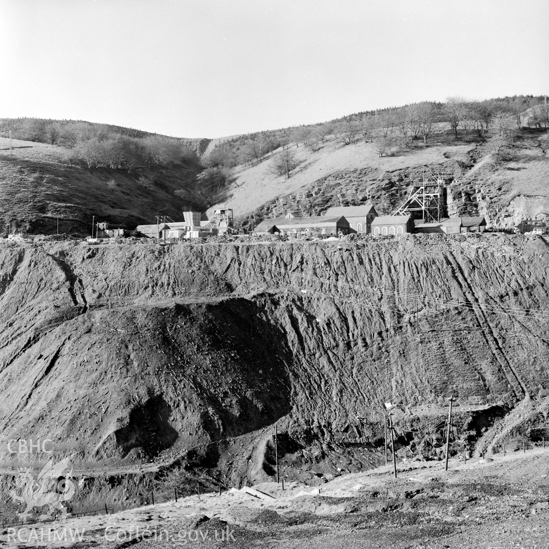 View across valley (Cornwell ref: 4). NA/MM/91/121e