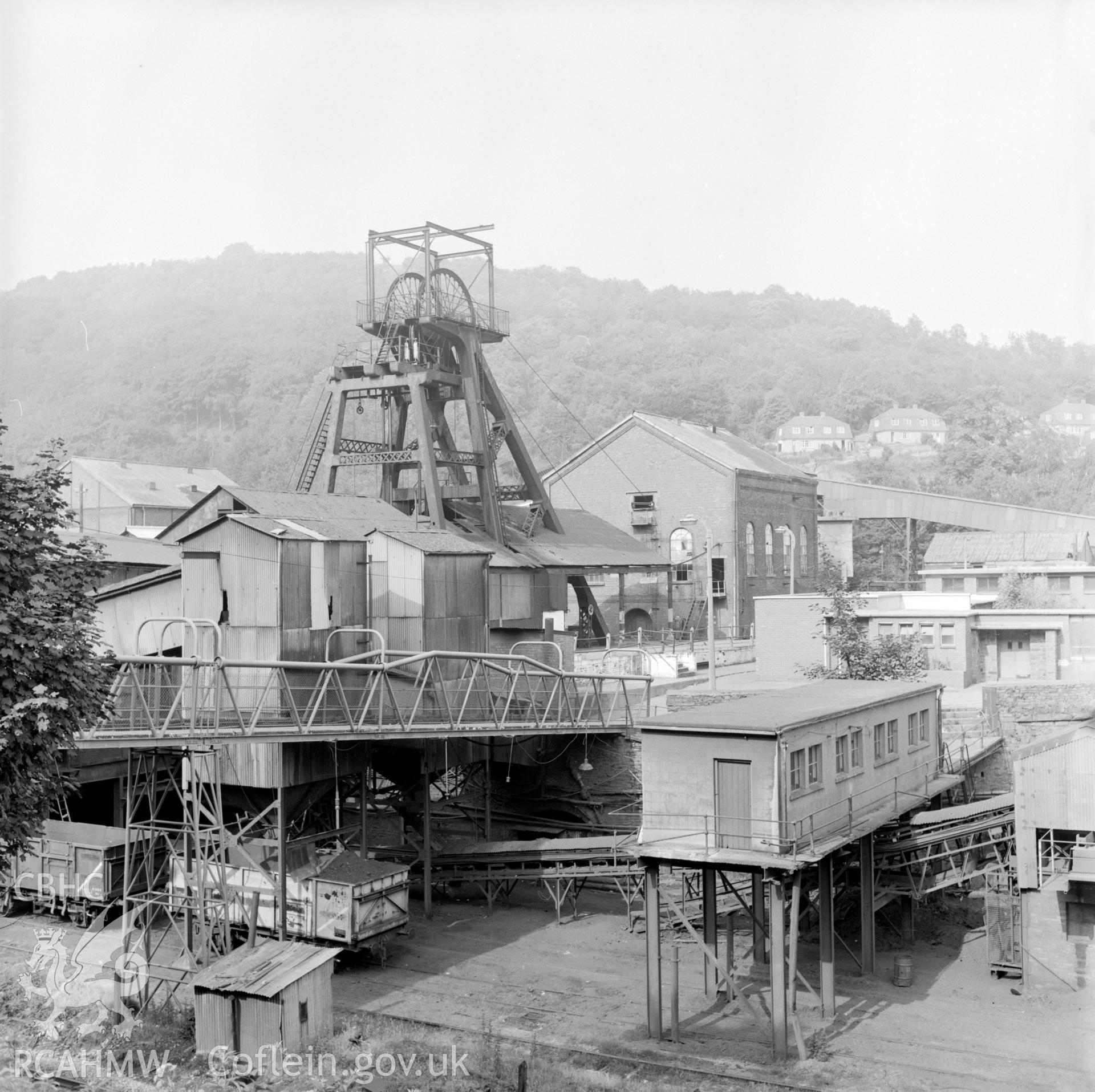 Celynen South Colliery. General view (Cornwell ref: 28). NA/MM/91/121e.