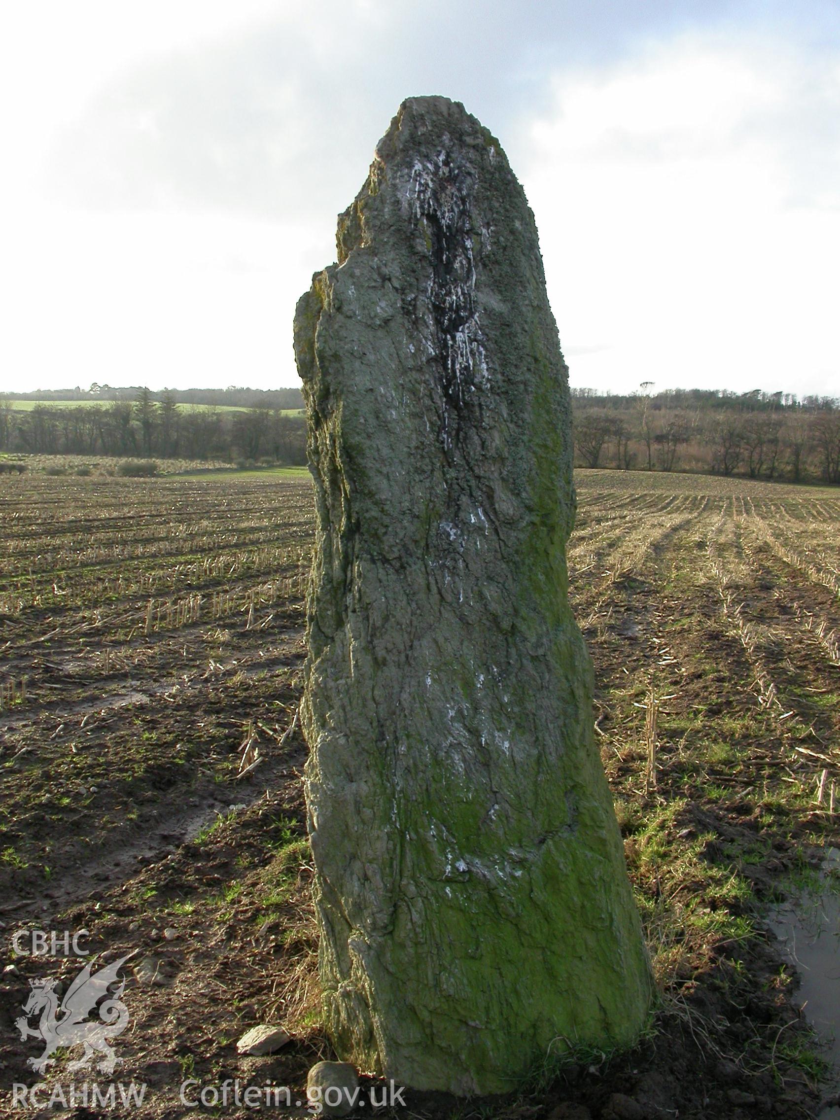Cremlyn North Standing Stone, from east.