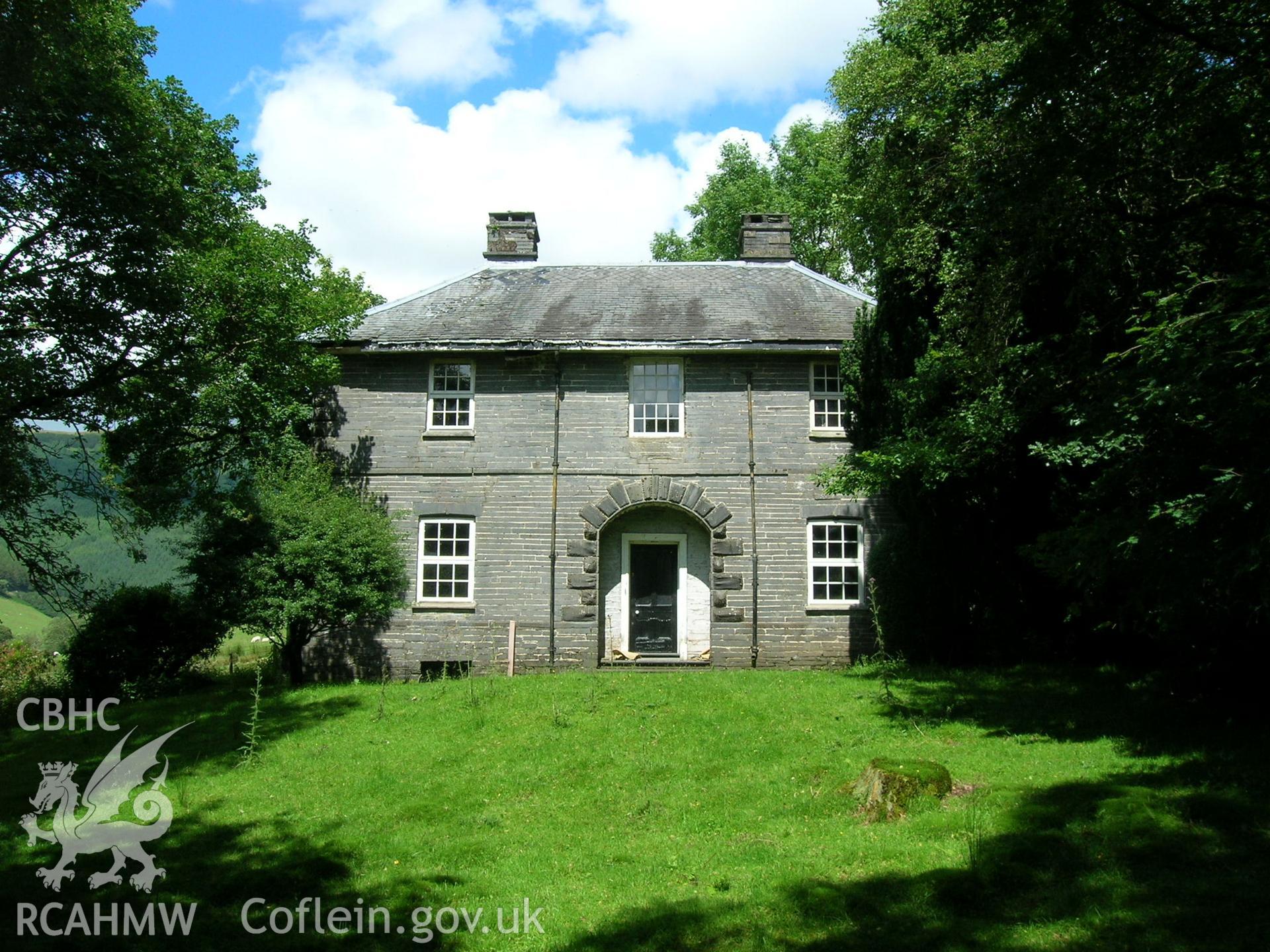 Digital photograph of Ratgoed Hall, near Corris.