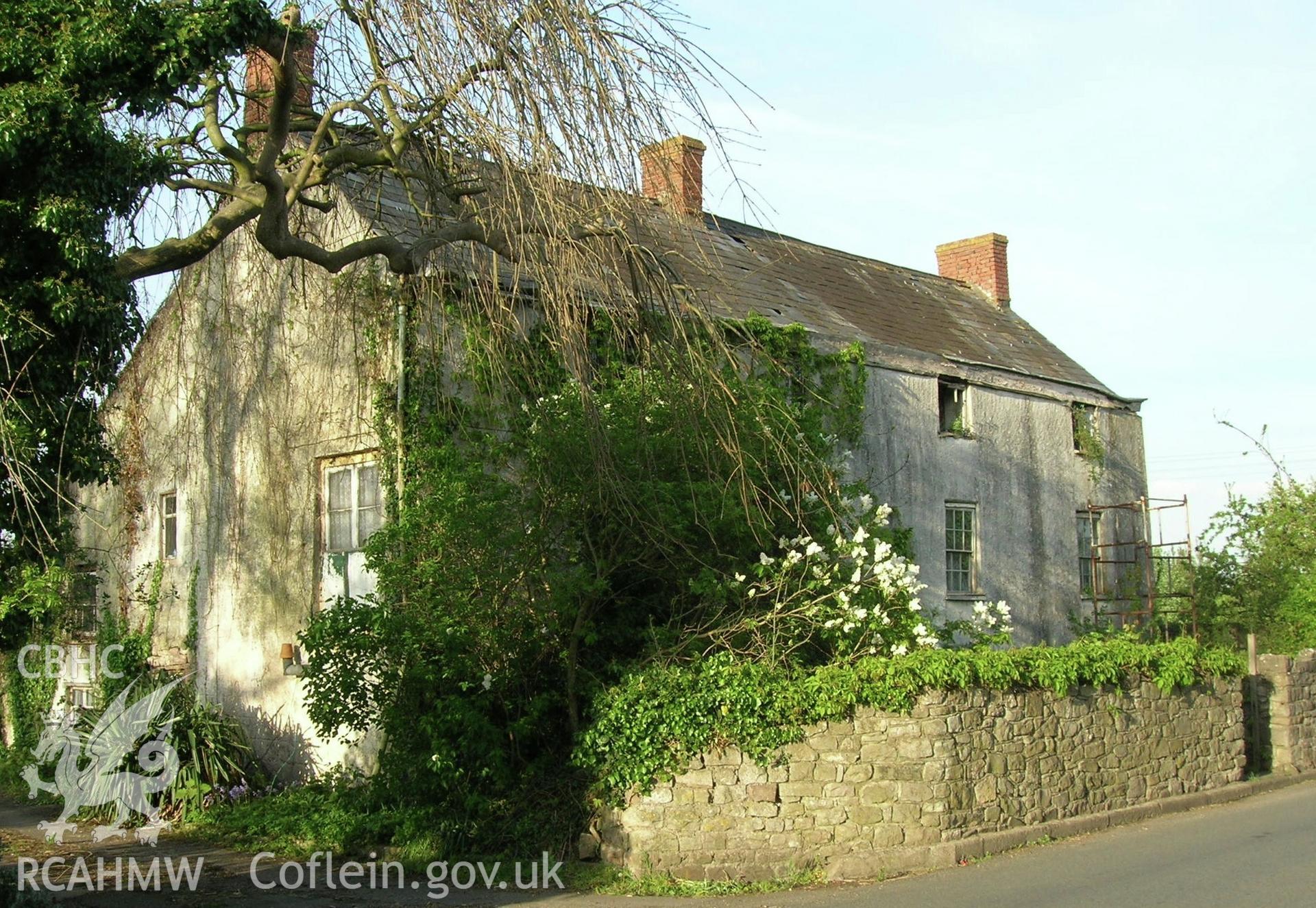 Digital photograph of Caerwent House.