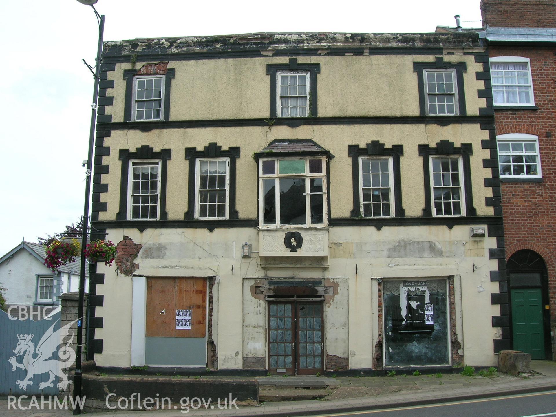 Digital photograph of Mostyn House, Vale Street, Denbigh.