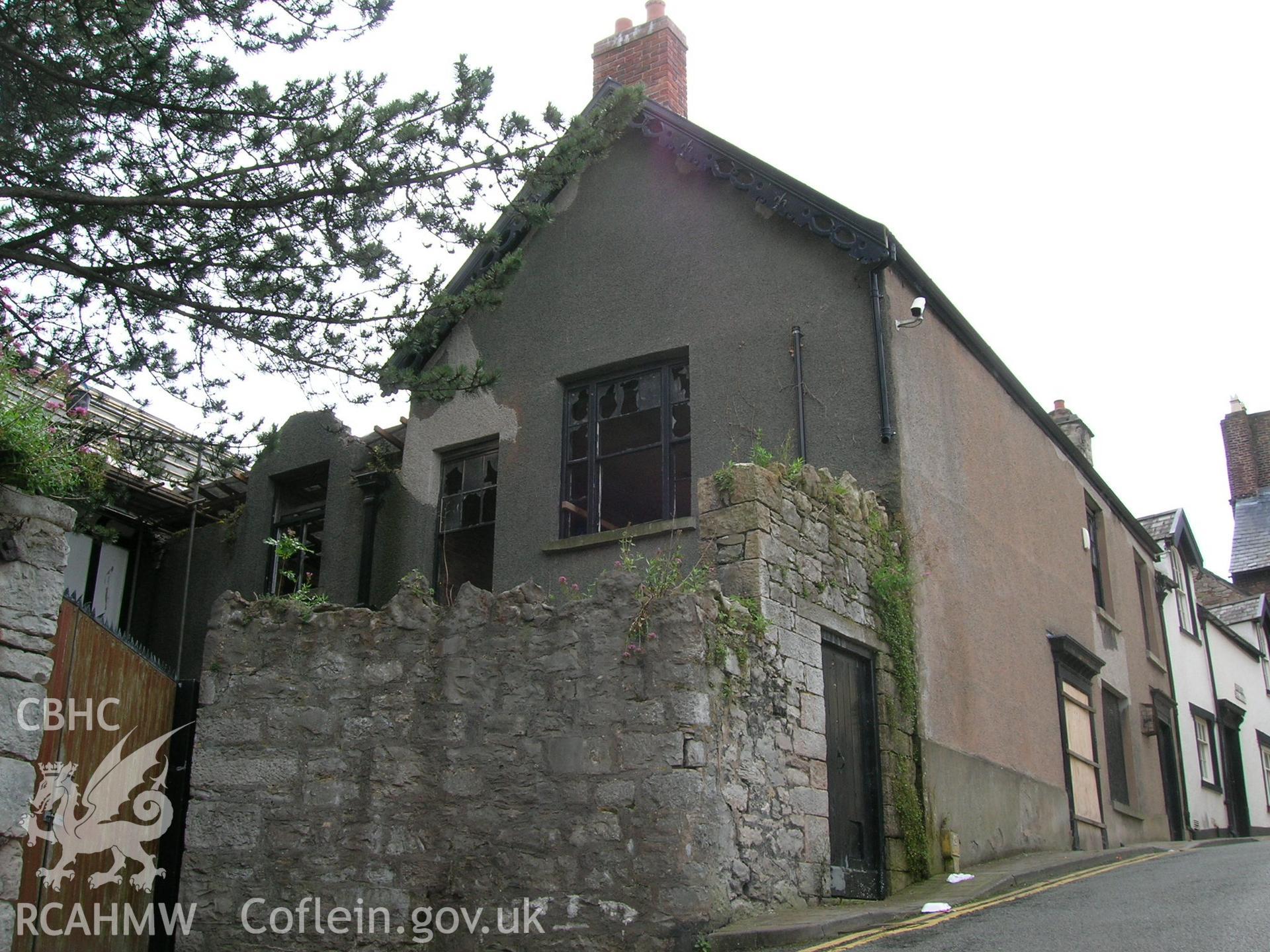 Digital photograph of Bryn-y-Parc, Park Street, Denbigh.