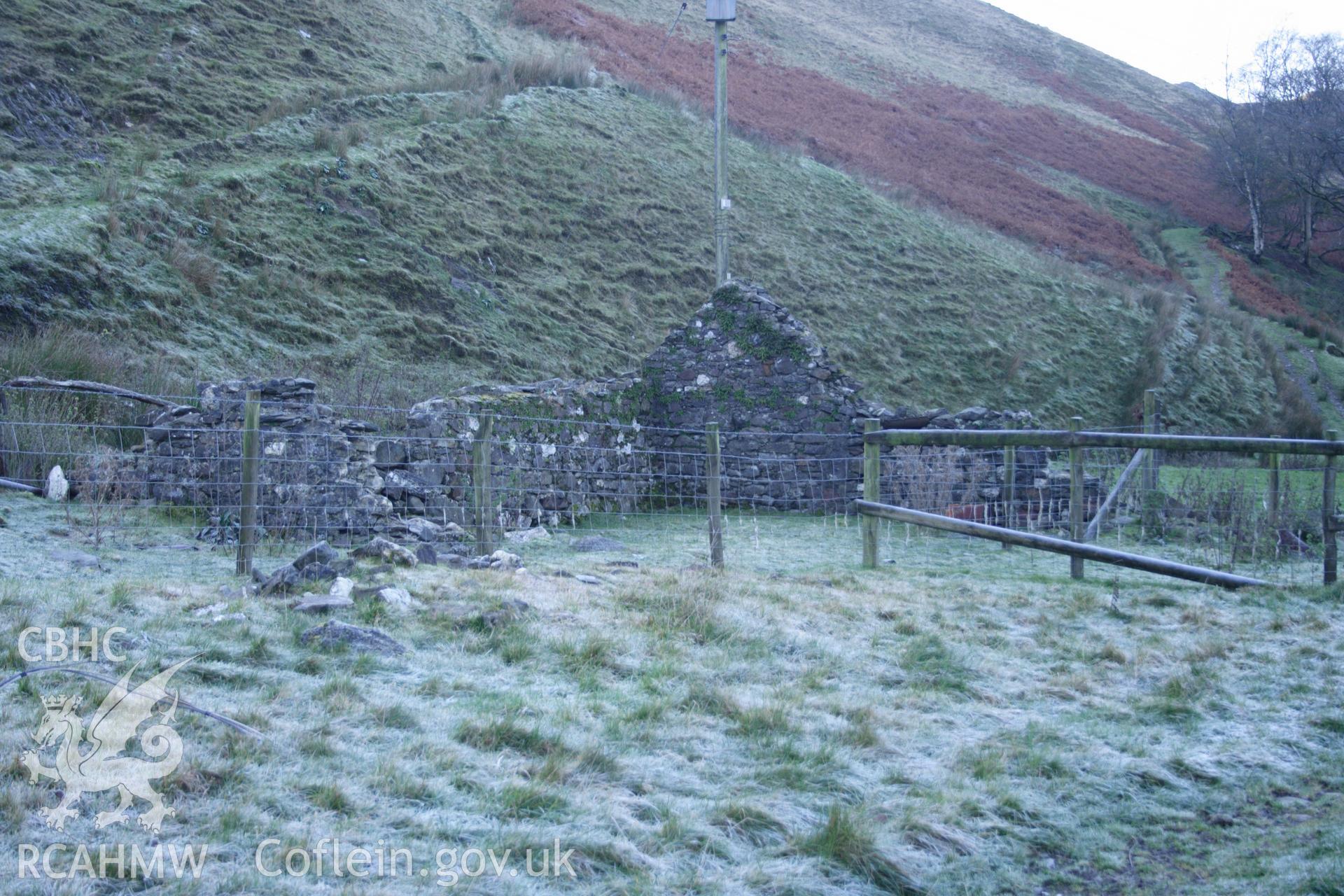 Digital colour photograph of a building at Ystrad Ffin taken on 03/03/2008 by D.E. Schlee during the Llyn Brianne Upland Survey undertaken by Dyfed Archaeological Trust.
