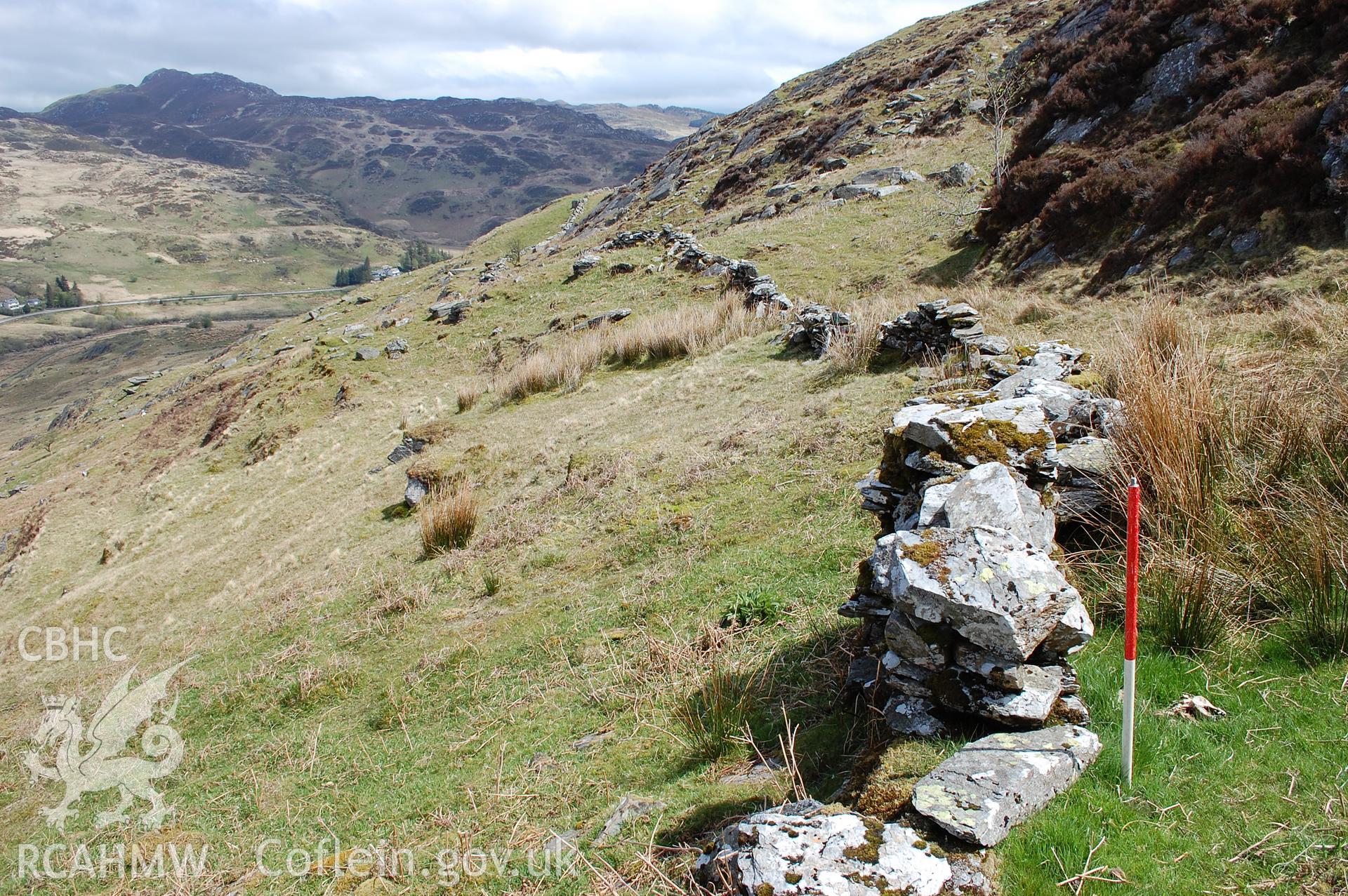 Mountain wall, Nant y Benglog, from W. Scale 1m (Kenney, J, 21/05/2013)