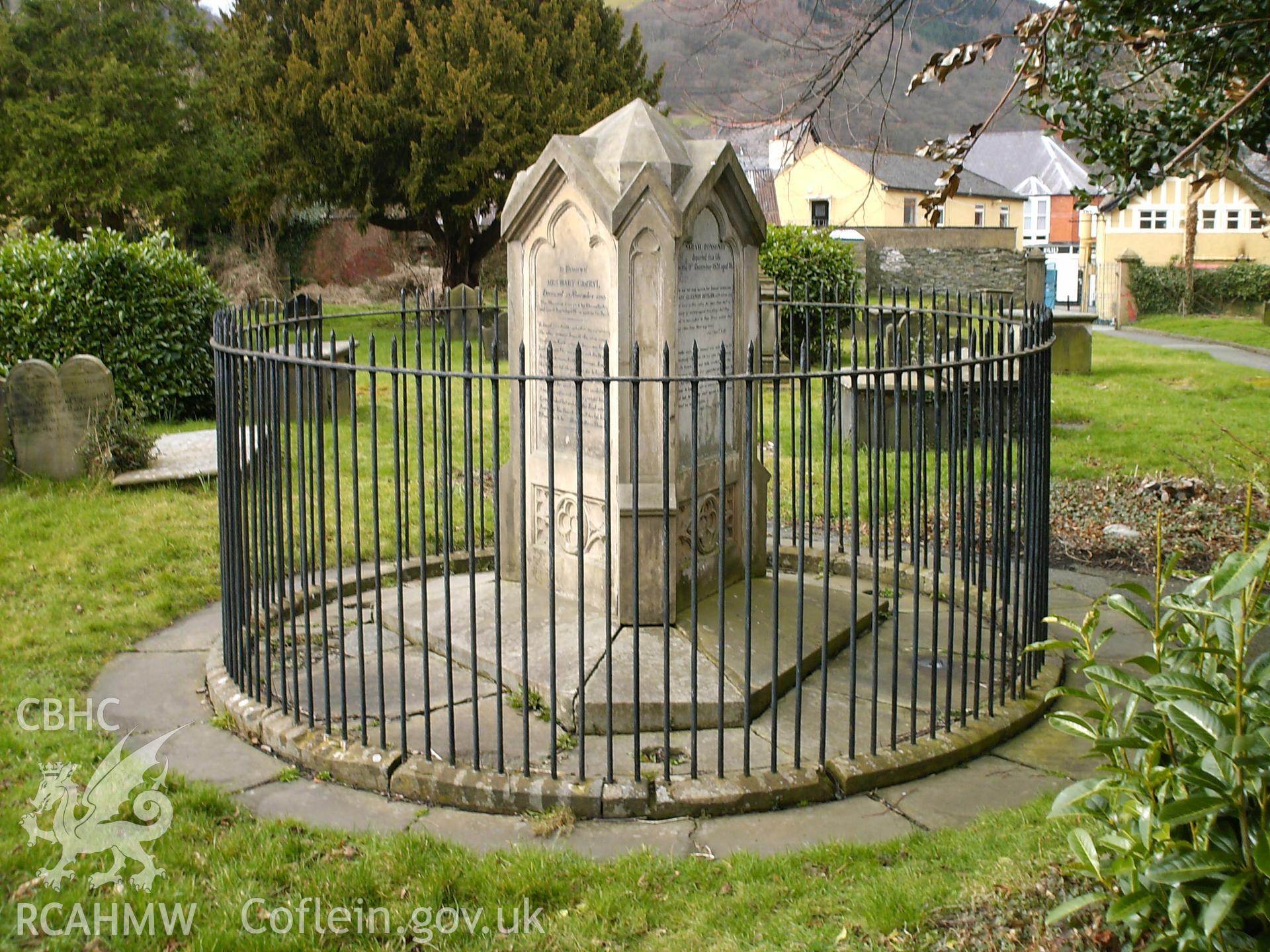 Digital image showing the pre-restoration monument.