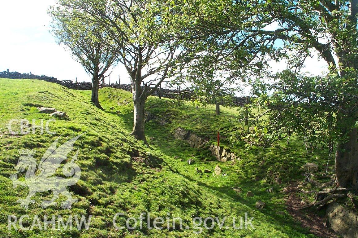 Digital photograph of Moel Rhiwlug Hafod taken on 02/05/2002 by Oxford Archaeology North during the Mynydd Hiraethog Upland Survey