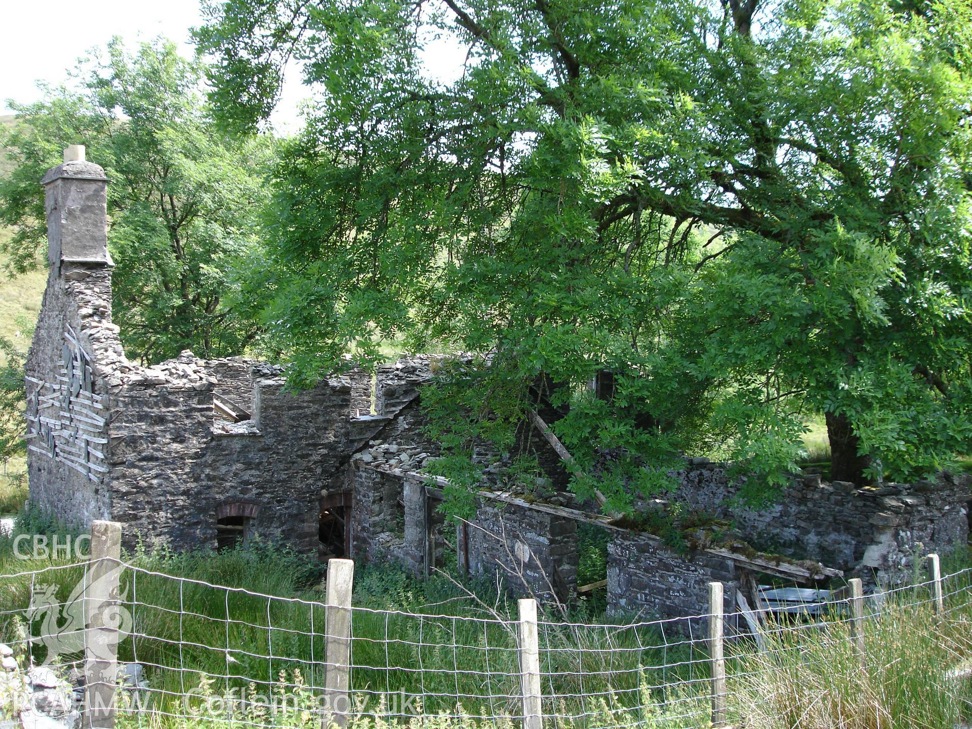 Digital colour photograph of Bugeilyn Farmhouse taken on 19/07/2006 by R.P. Sambrook during the Plynlimon Glaslyn South Upland survey undertaken by Trysor.