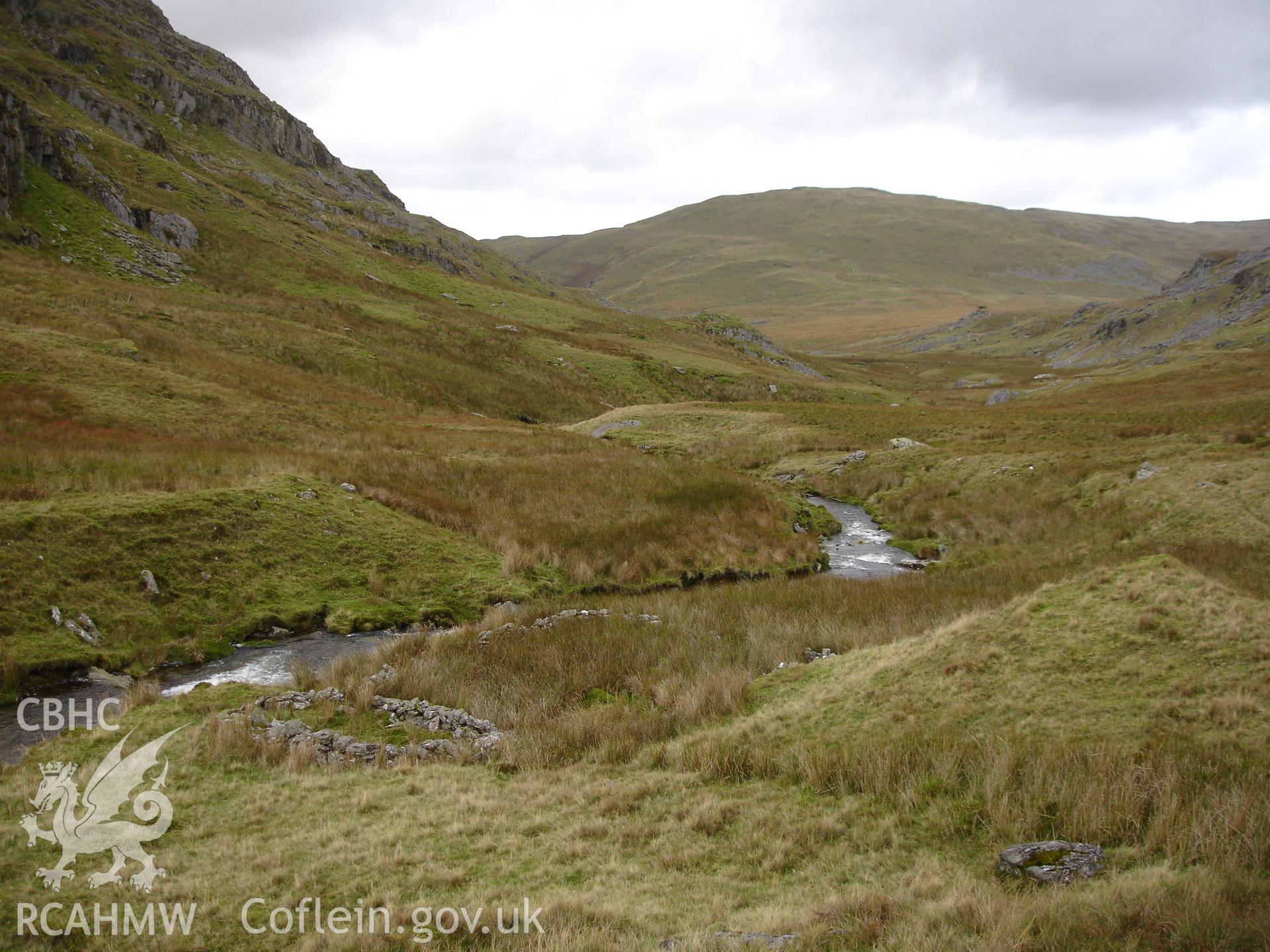 Digital colour photograph of Cwm Gwerin Sheep Fold taken on 07/10/2006 by R.P. Sambrook during the Plynlimon Glaslyn South Upland survey undertaken by Trysor.