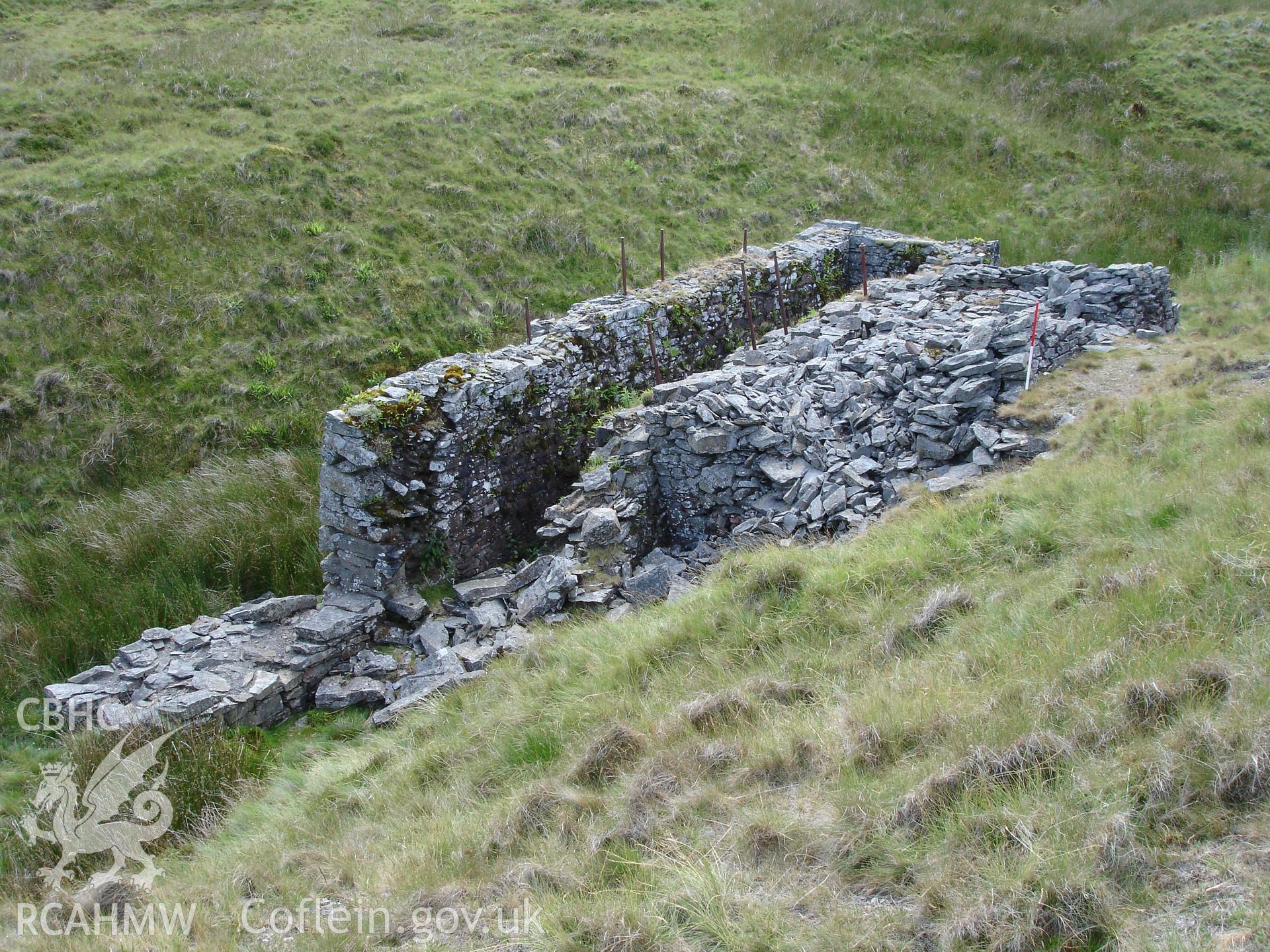 Digital colour photograph of Cafartha wheel pit II taken on 11/07/2006 by R.P. Sambrook during the Plynlimon Glaslyn South Upland survey undertaken by Trysor.