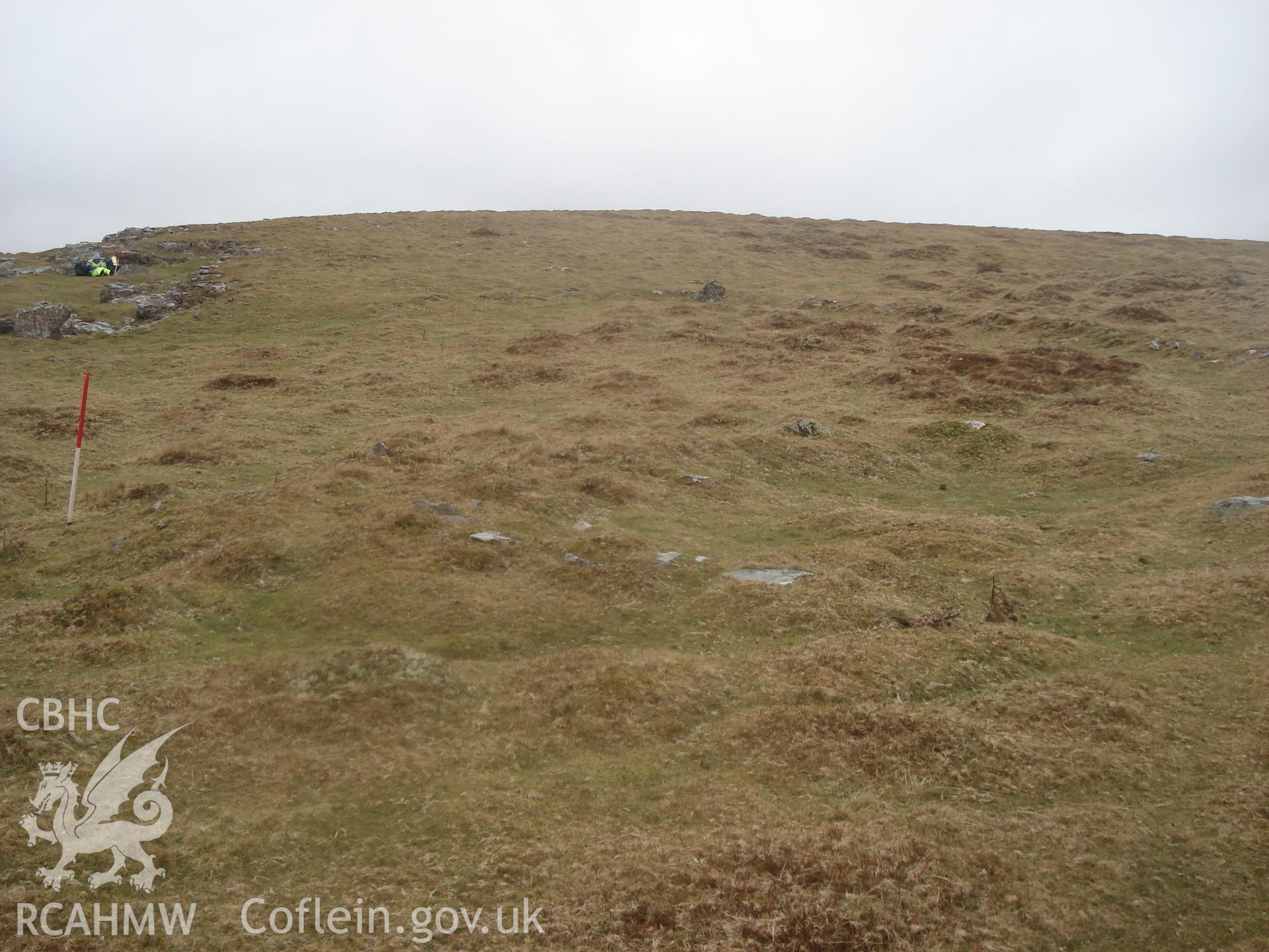 Digital colour photograph of Glo Cadno taken on 29/02/2008 by M. Lafuente during the Mynydd Llangynidr Upland Survey undertaken by ArchaeoPhysica.