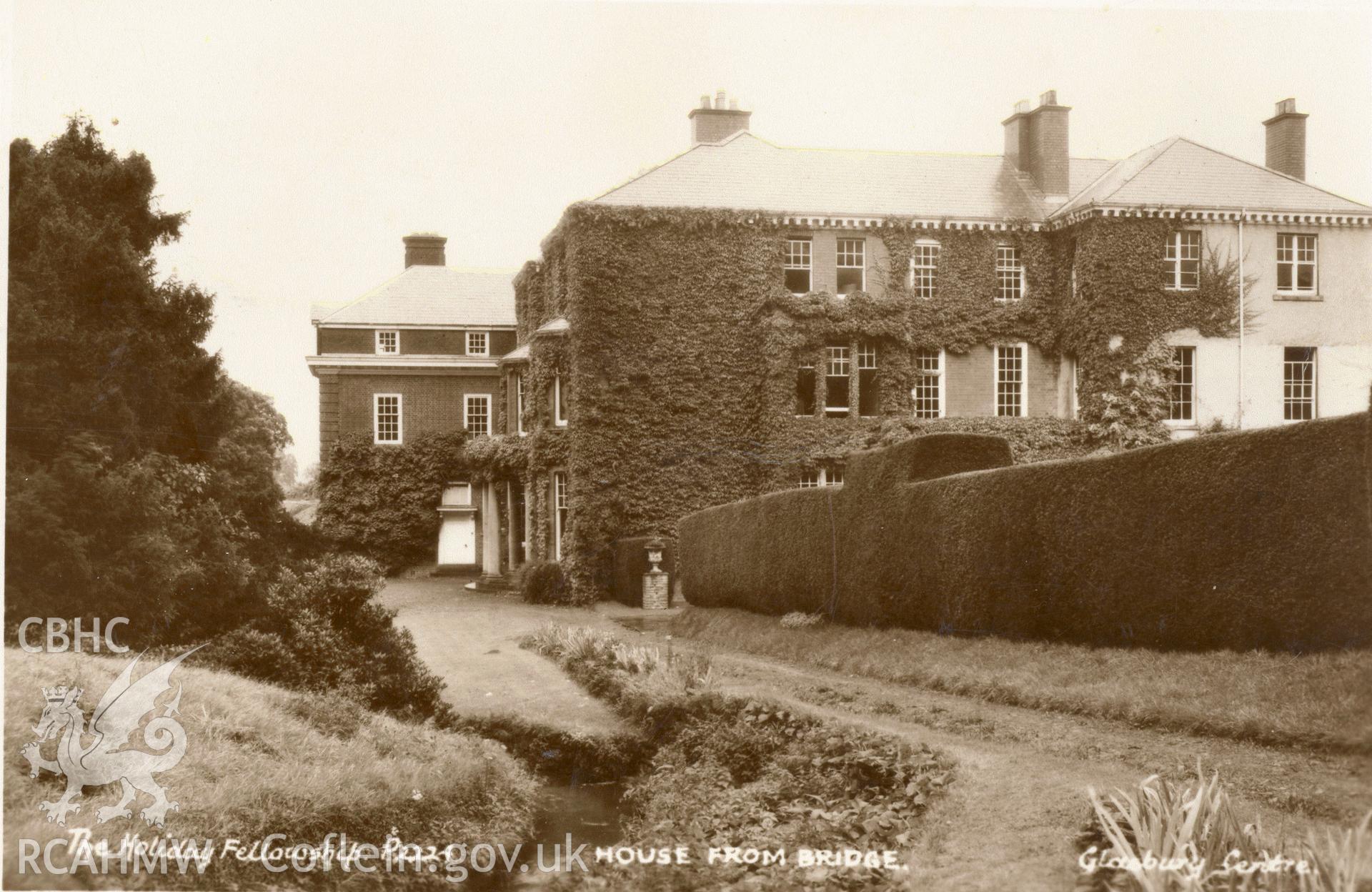 Digitised postcard image of Tregoyd Hall, Gwernyfed, E.A. Sweetman & Son, Ltd.,Tunbridge Wells. Produced by Parks and Gardens Data Services, from an original item in the Peter Davis Collection at Parks and Gardens UK. We hold only web-resolution images of this collection, suitable for viewing on screen and for research purposes only. We do not hold the original images, or publication quality scans.