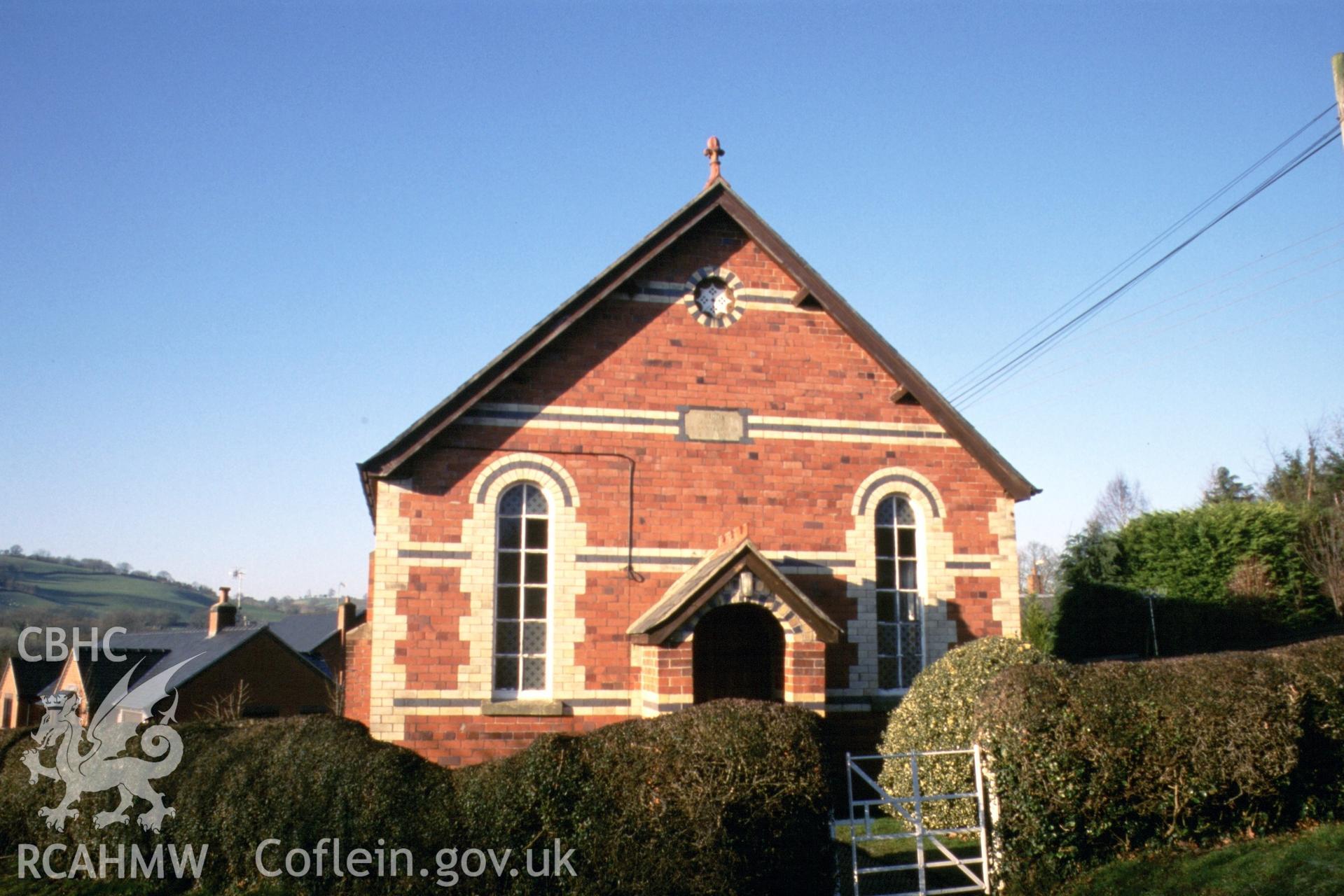 Exterior, E gable entry