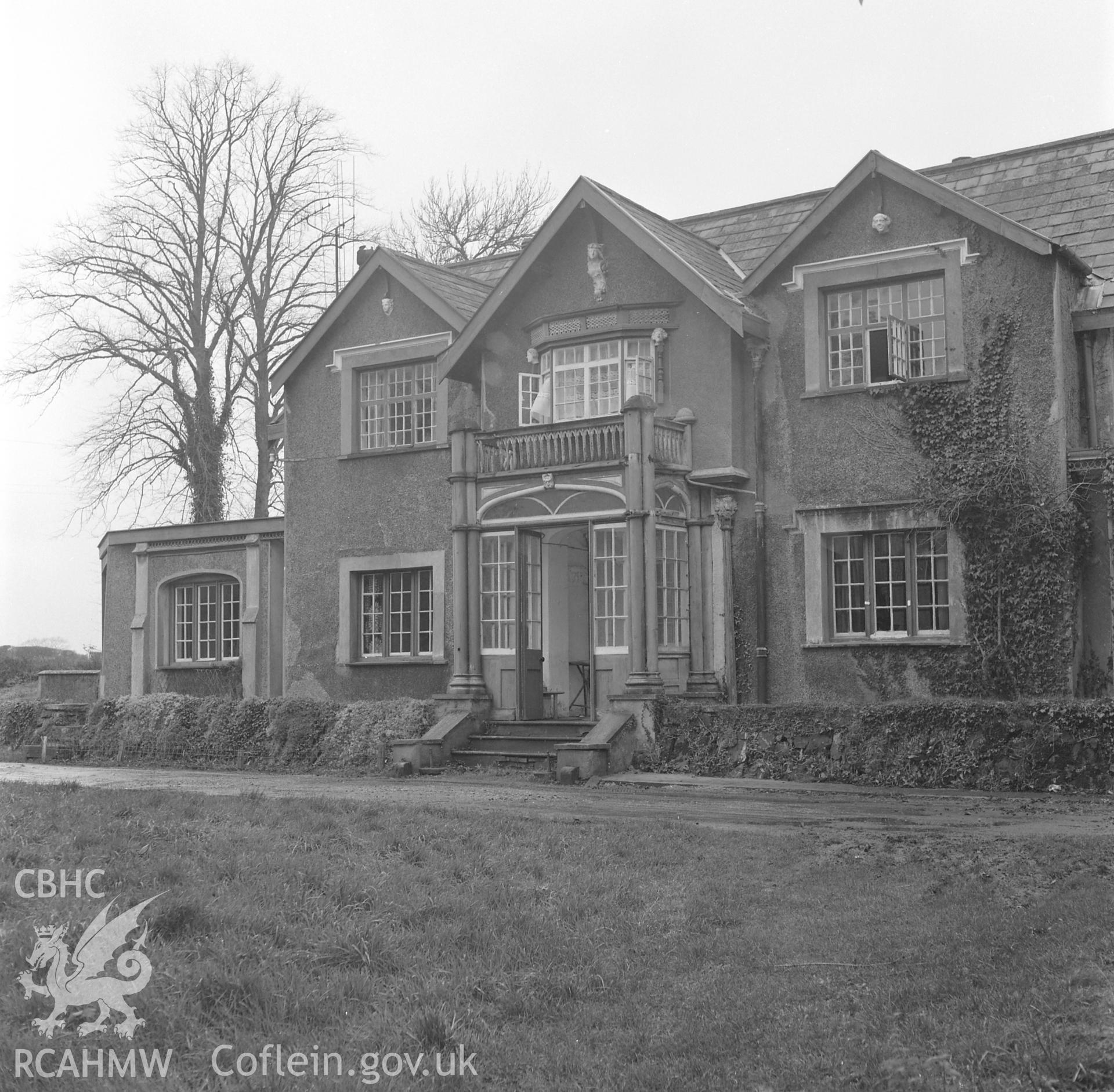 General view of the exterior