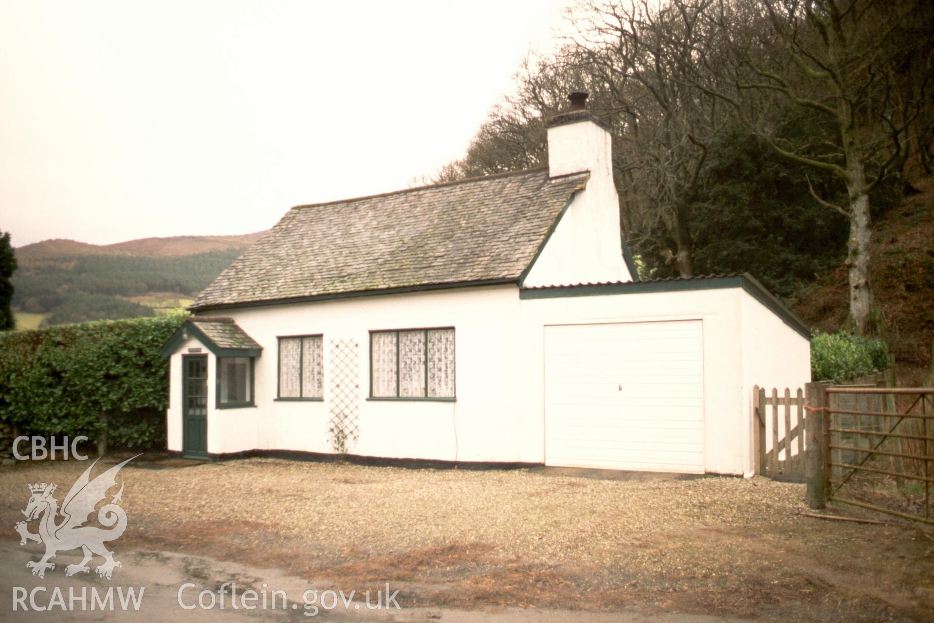 Photographic survey of Pennant Calvinistic Methodist Sunday School, Cwm Pennant, consisting of 1 colour transparencies, produced by Olwen Jenkins, 13/01/2003.