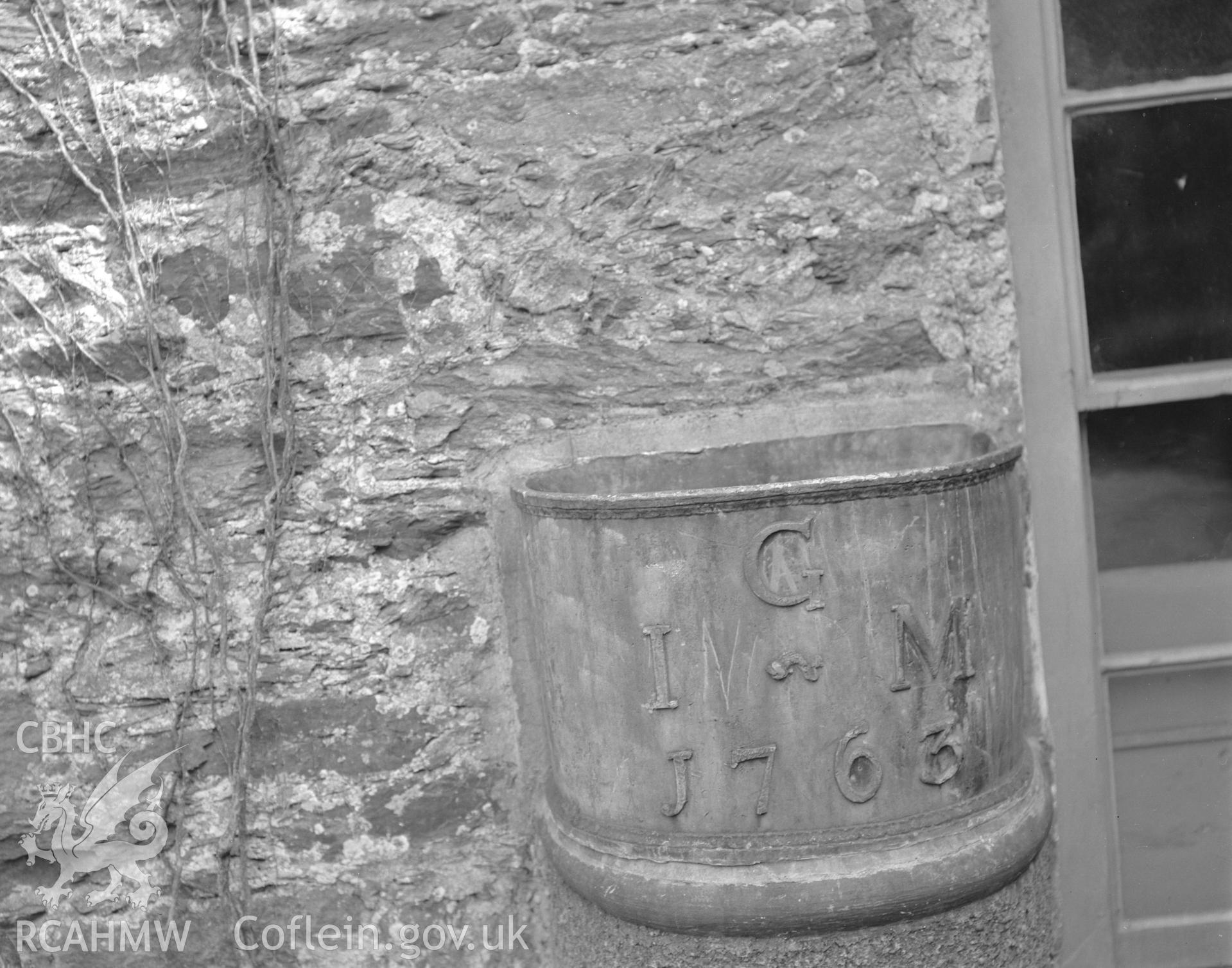 View of the datestone