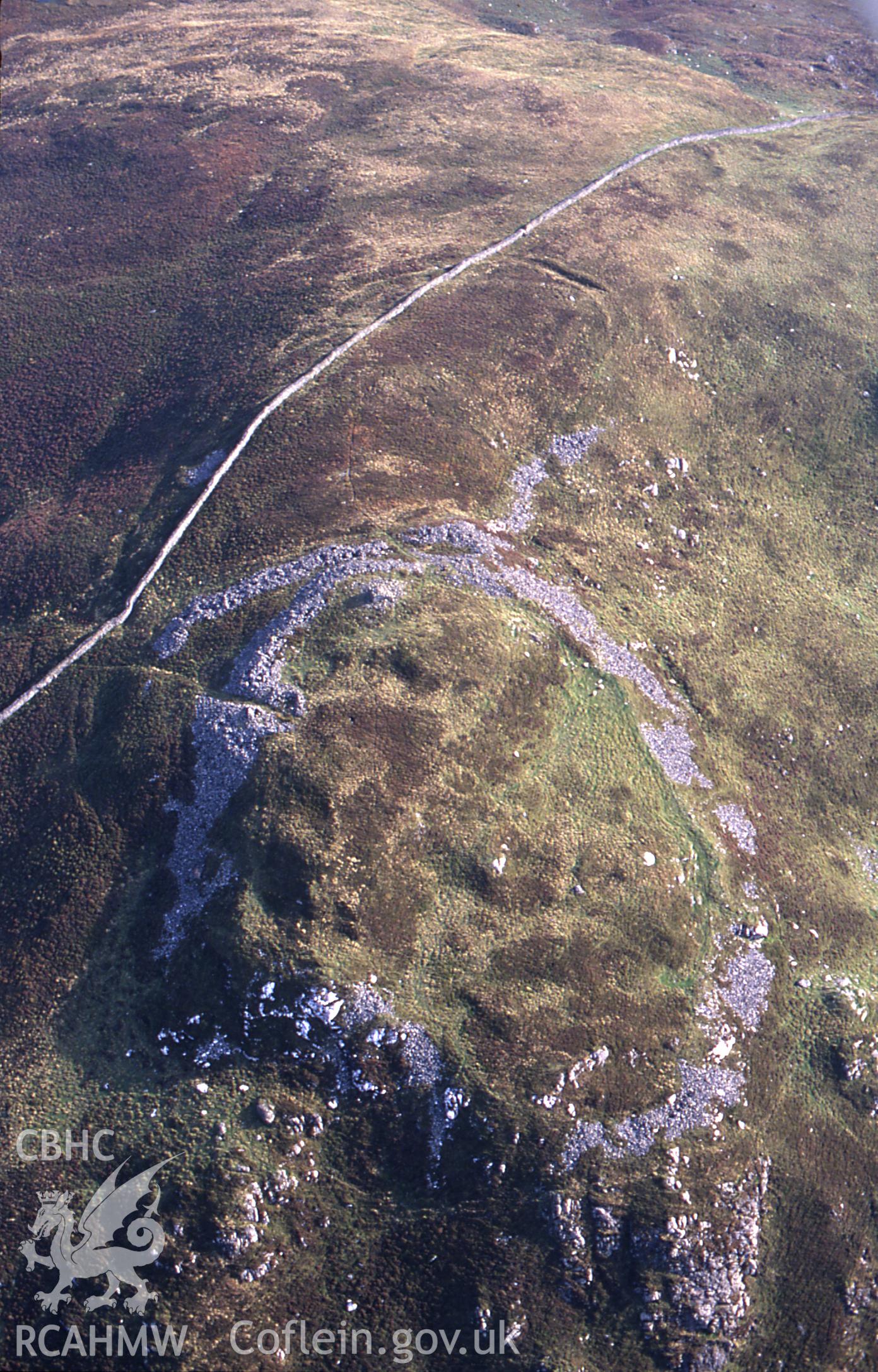 RCAHMW colour slide oblique aerial photograph of Moel Offrwm Lower Settlement, Brithdir And Llanfachreth, taken by C.R. Musson, 09/10/94