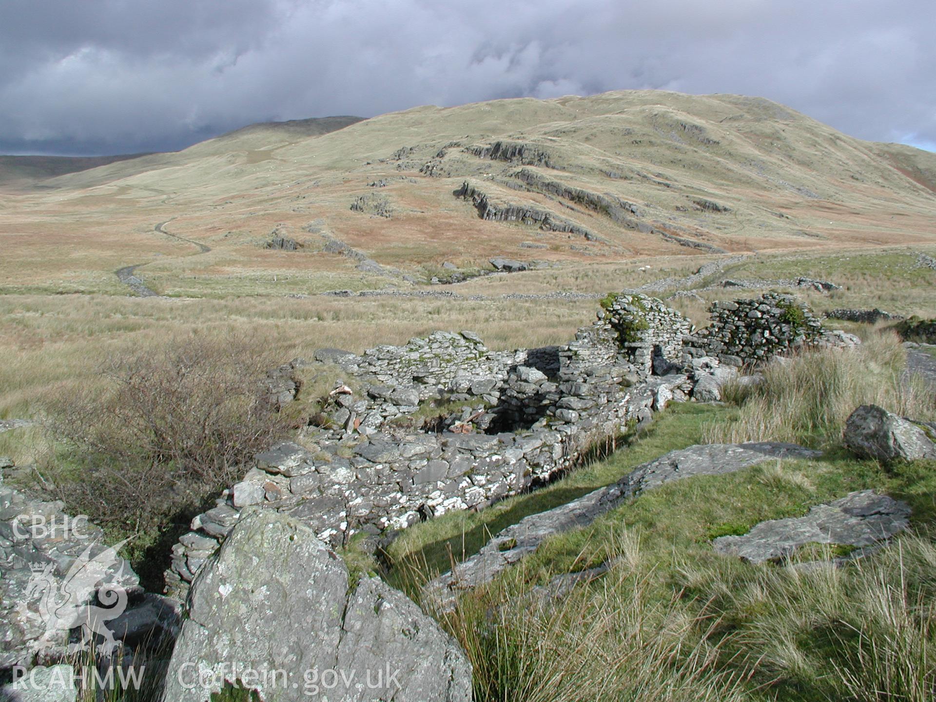 Photograph of Nant y Llyn Farmstead taken on 28/10/2004 by R.S. Jones during an Upland Survey undertaken by Cambrian Archaeological Projects.