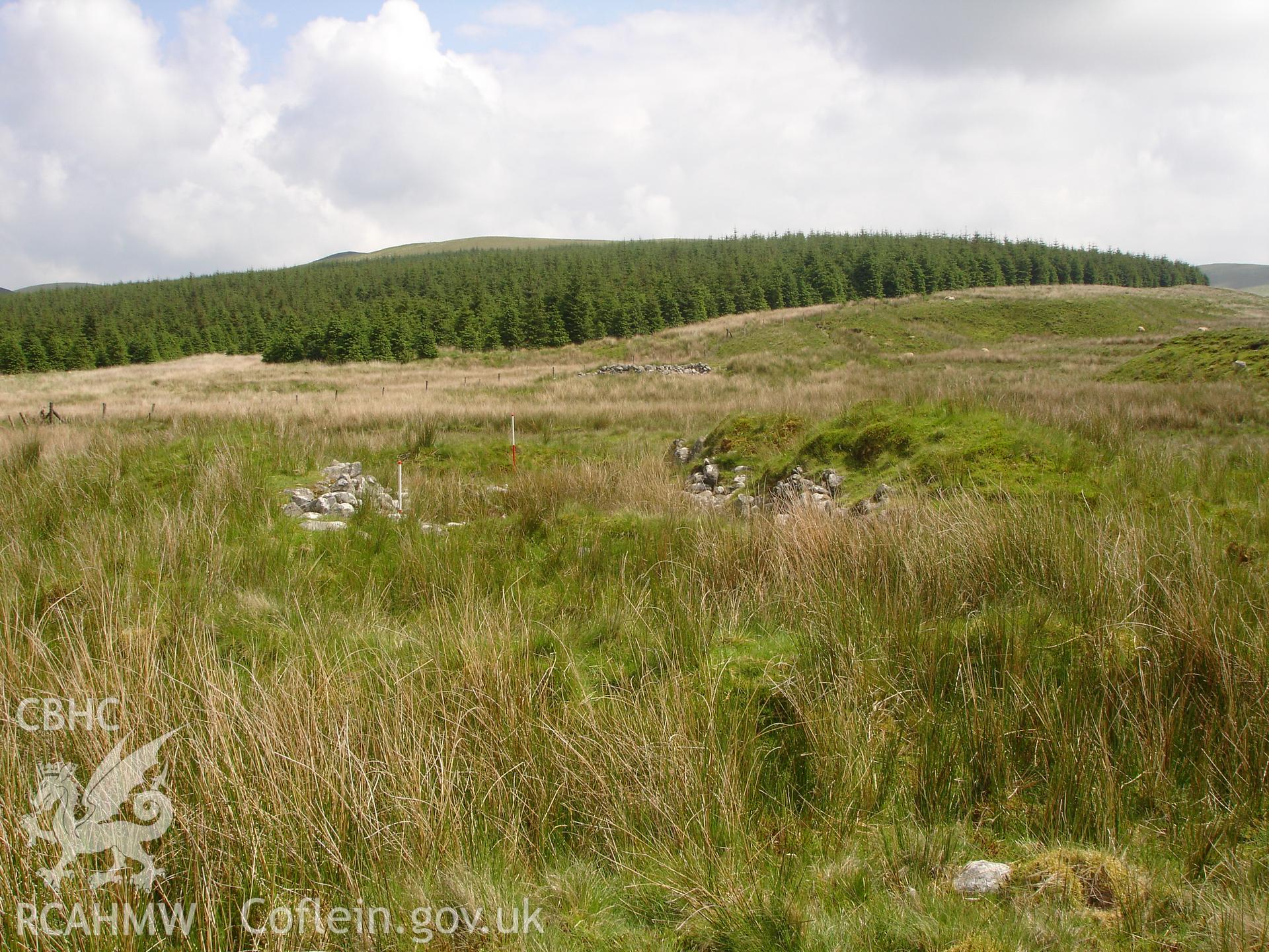Photograph of Afon Llechwedd Mawr Structure taken on 11/06/2005 by R.P. Sambrook during an Upland Survey undertaken by Trysor Archaeology.