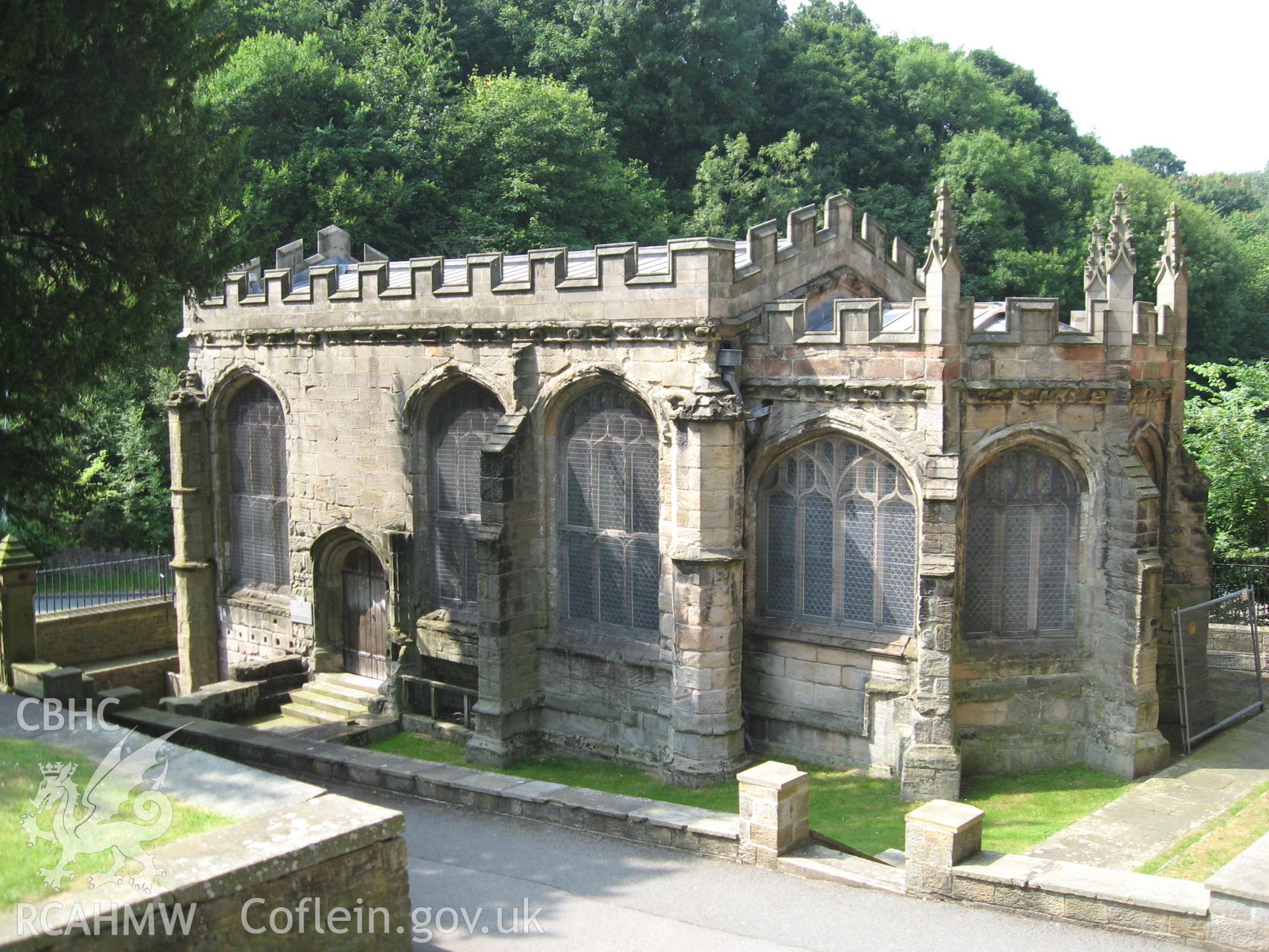 Colour photo of St Winifrede's Well and Chapel, Holywell, taken by Paul R. Davis, 11th May 2006.