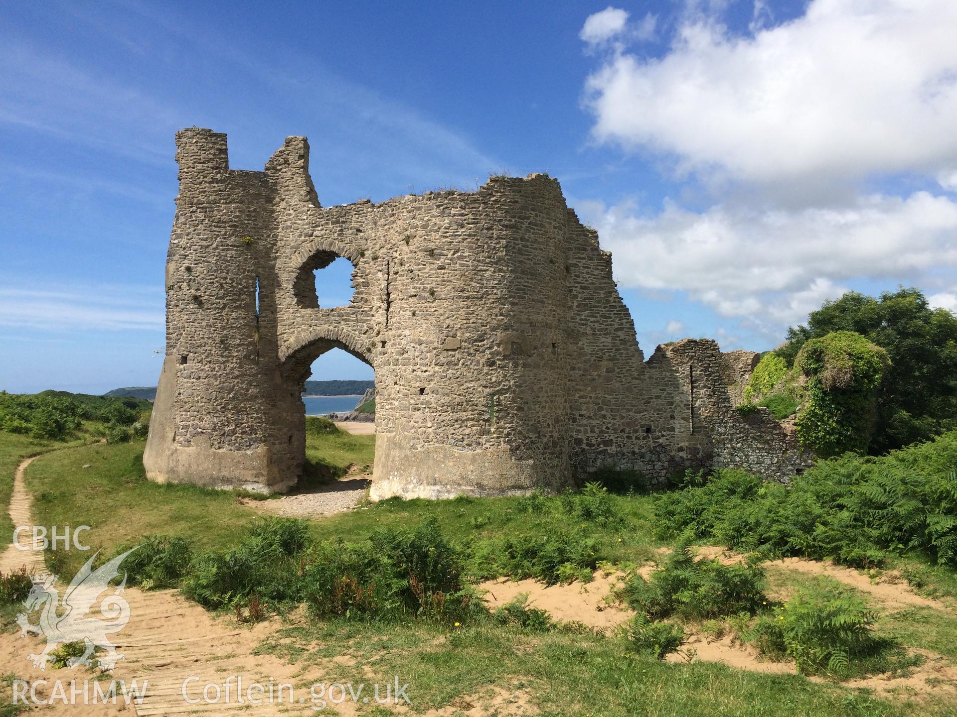 Colour photo showing Pennard Castle, produced by Paul R. Davis,  3rd July 2016.