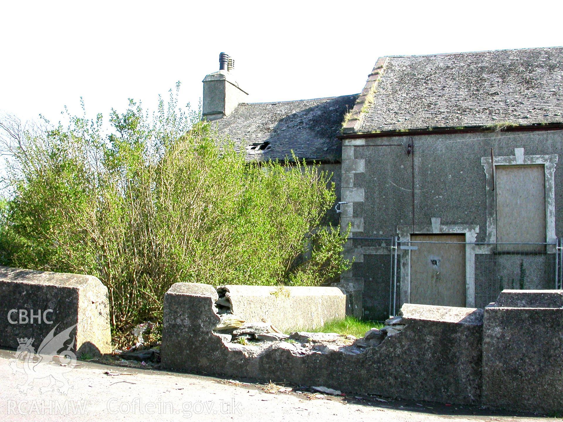 Exterior, Chapel house on L.H. side